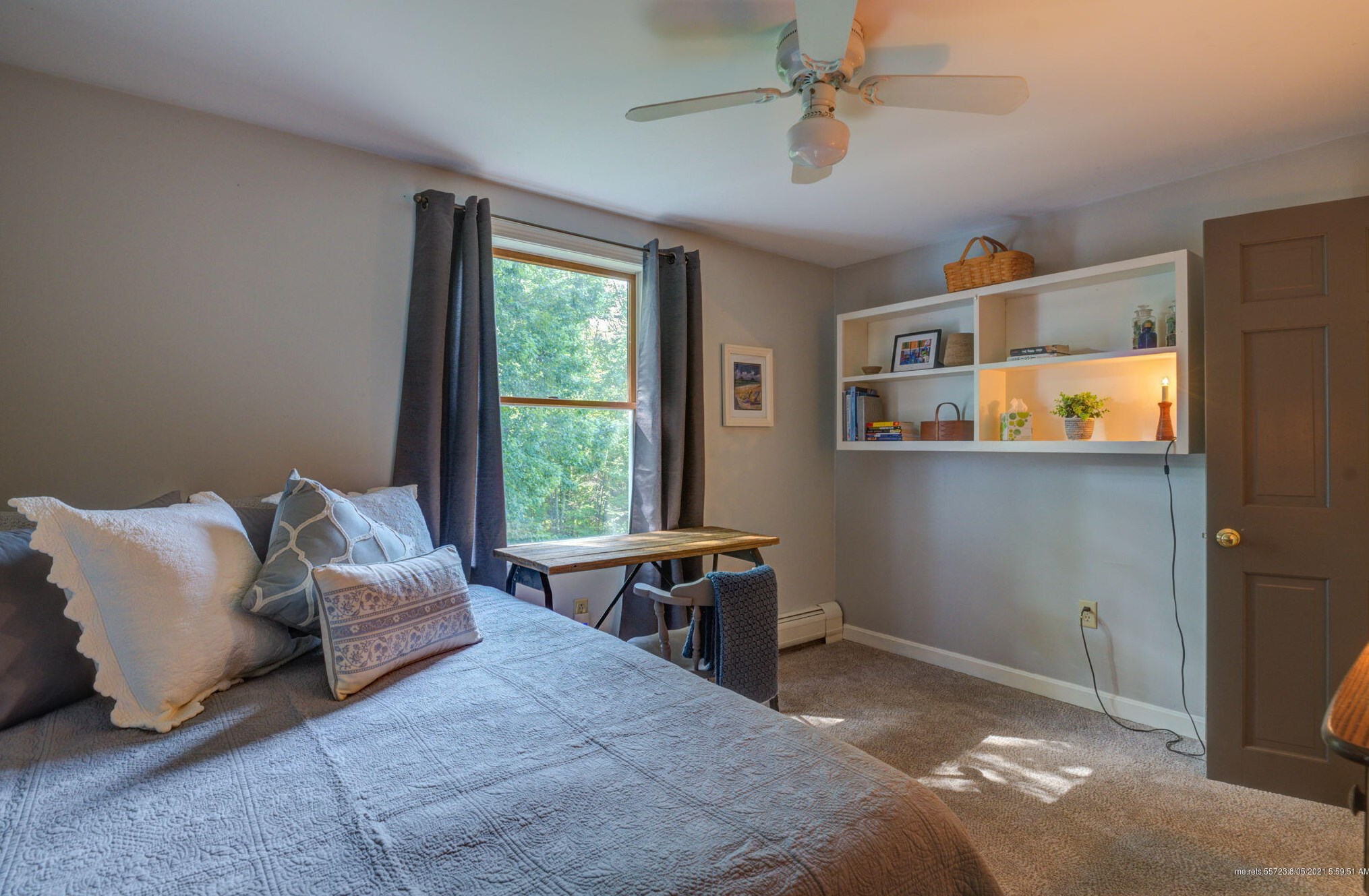 5 Pemberly Dr, Windham ME  04062-5040 exterior