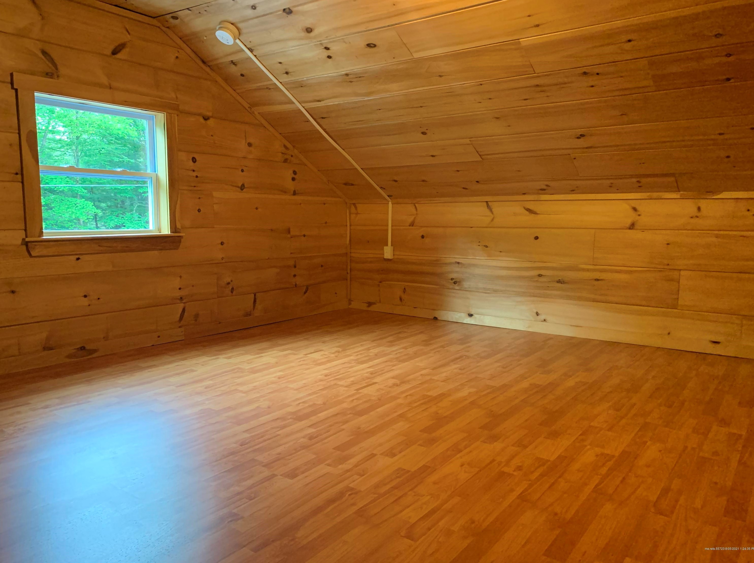 28 Winter St, Madison ME  04950-1414 exterior