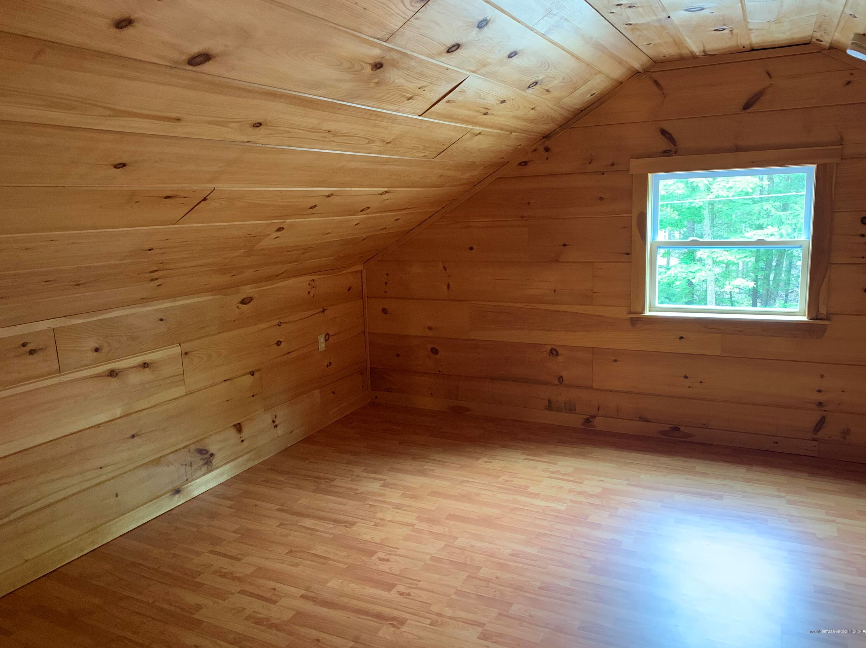 28 Winter St, Madison ME  04950-1414 exterior