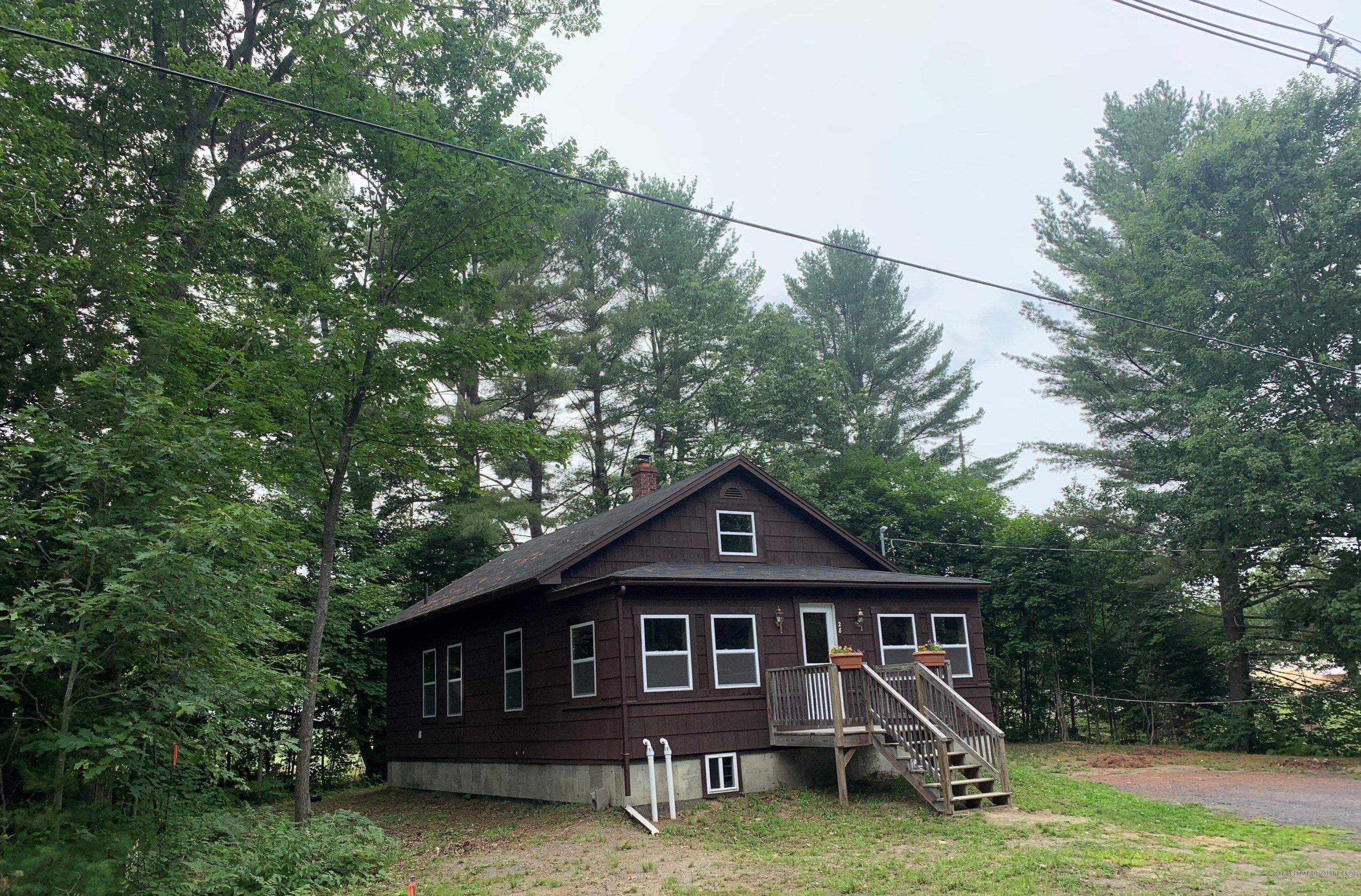 28 Winter St, Madison ME  04950-1414 exterior