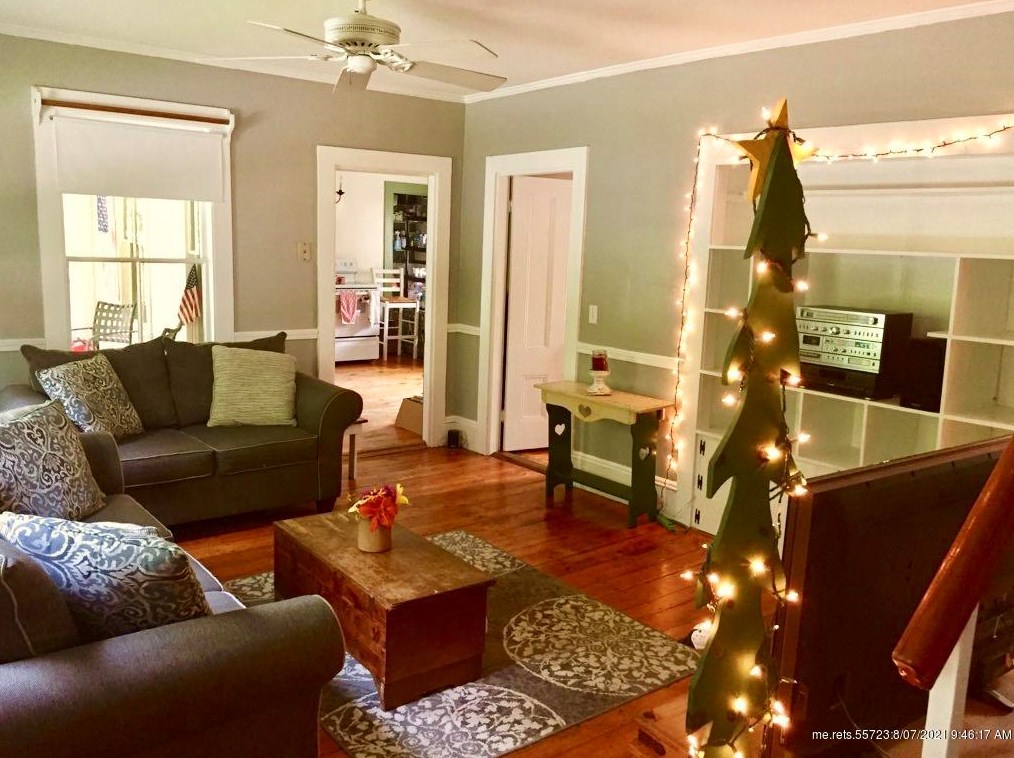 76 Towle St, Buxton ME  04093-3953 exterior