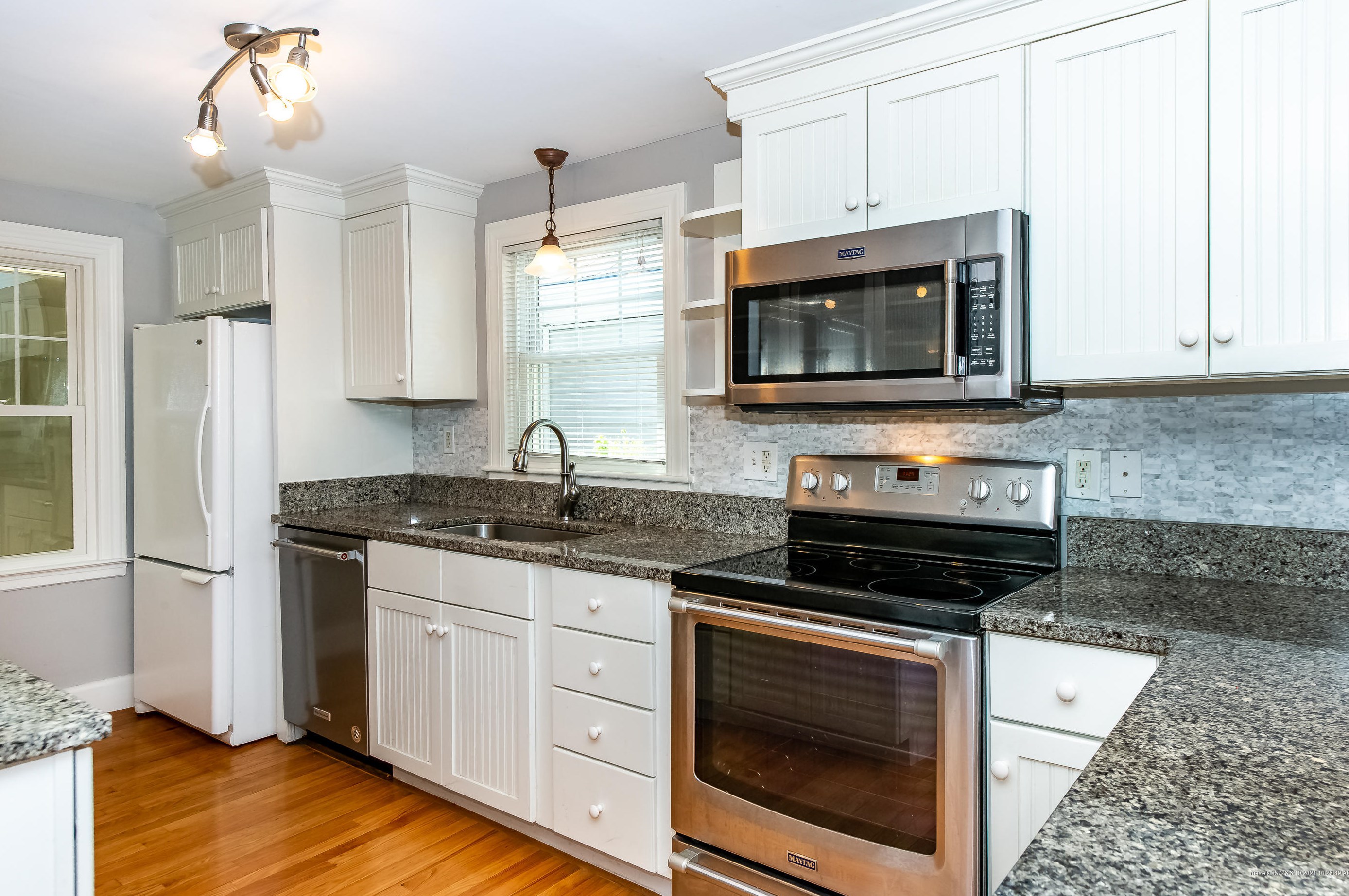 40 Scamman St, Portland ME  04106-4534 exterior