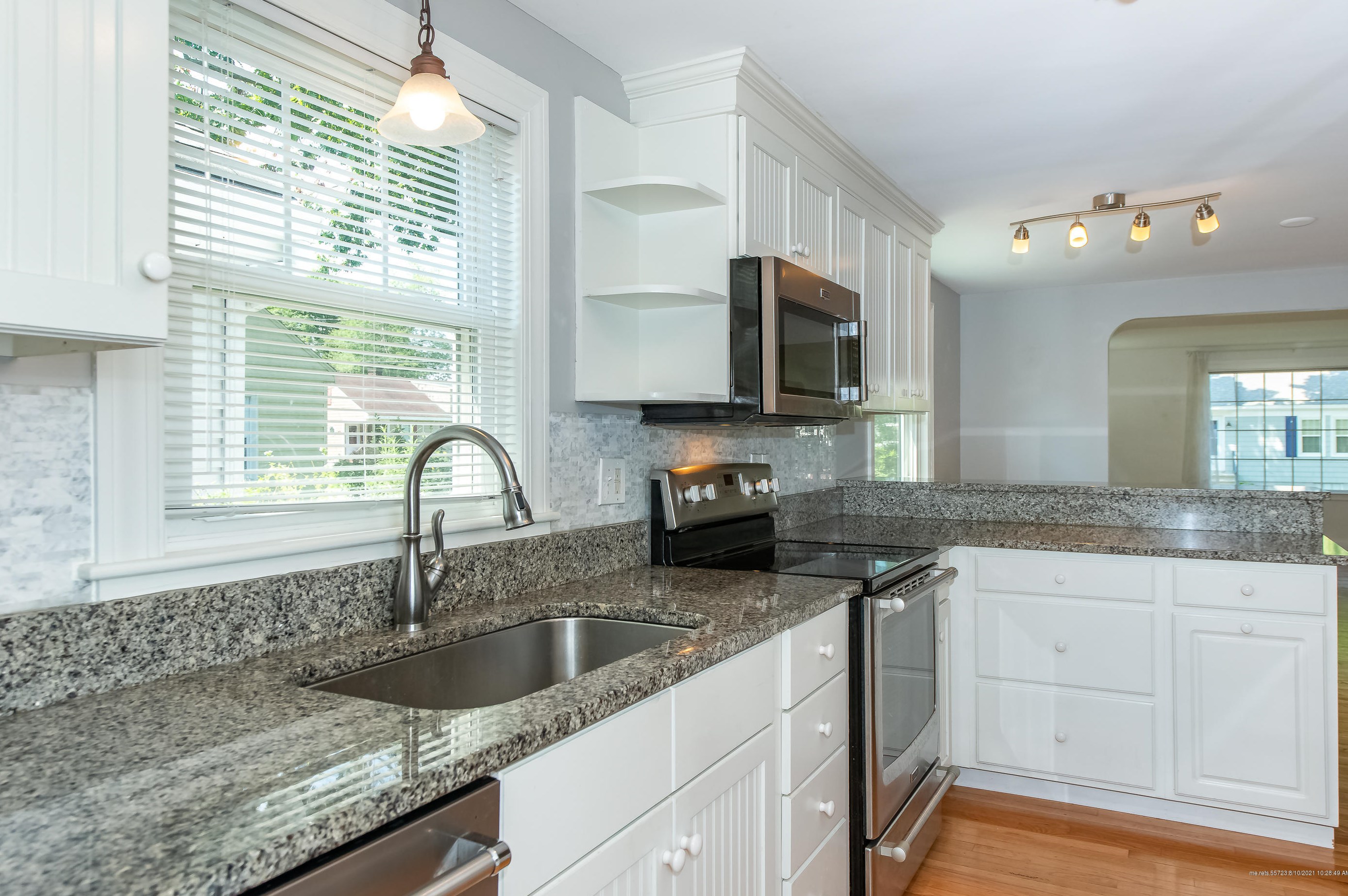 40 Scamman St, Portland ME  04106-4534 exterior