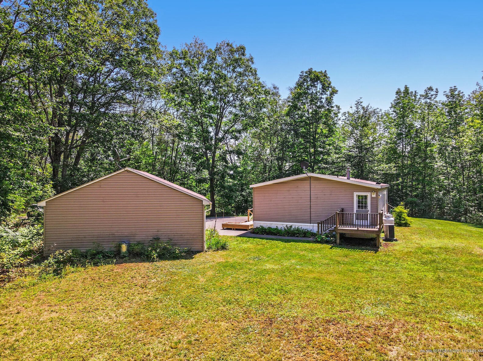 14 Bennett Ln, Pittston ME  04345-6076 exterior