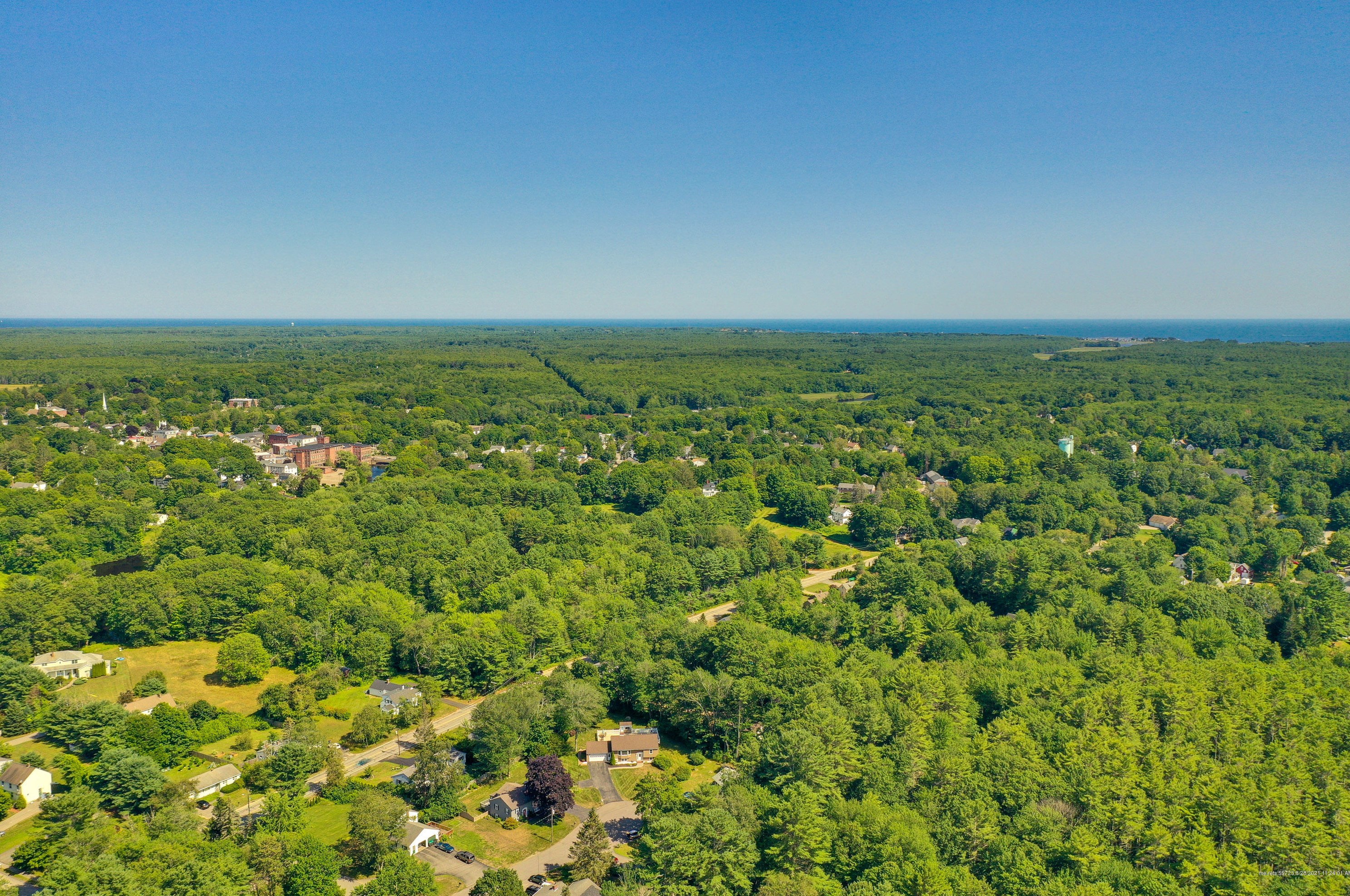4 Forest Ln, Kennebunk ME  04043-6919 exterior