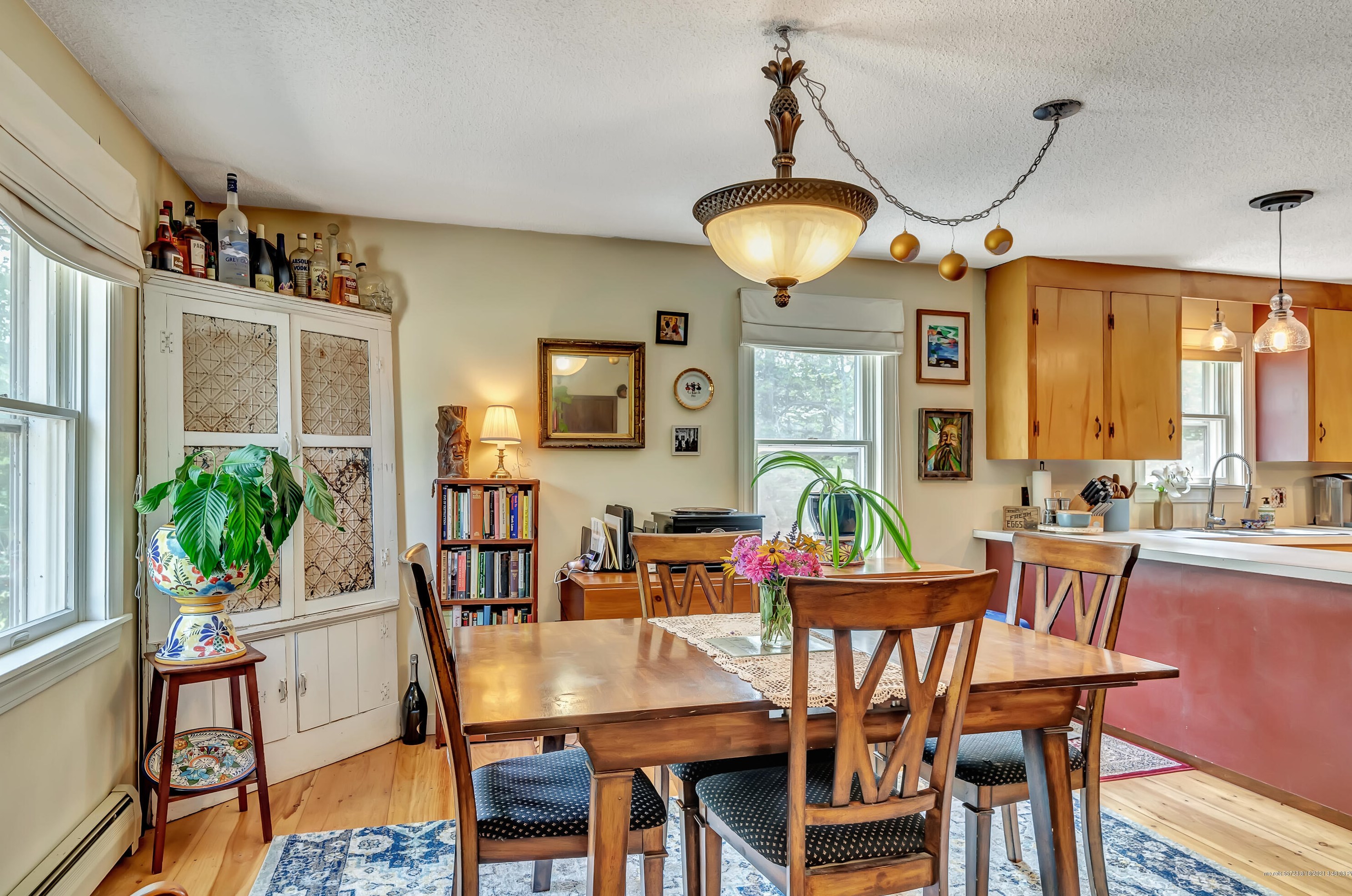 413 Biscay Rd, Damariscotta ME  04543-4225 exterior