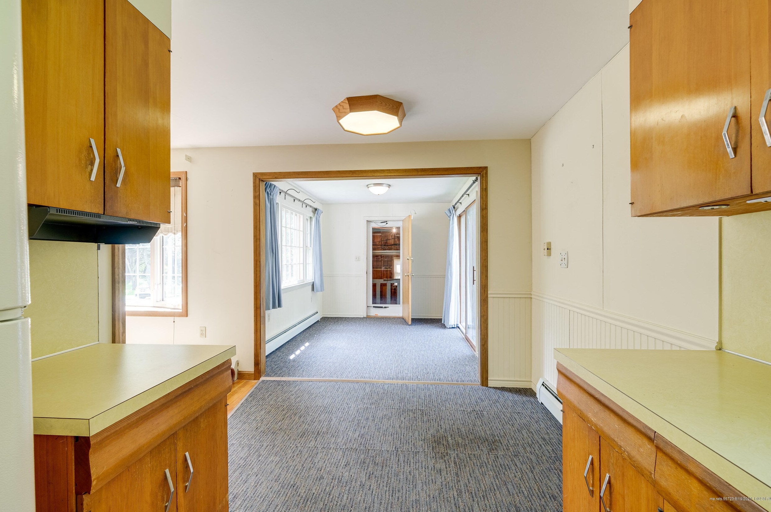 9 Rockwood Ter, Portland ME  04105-1827 exterior