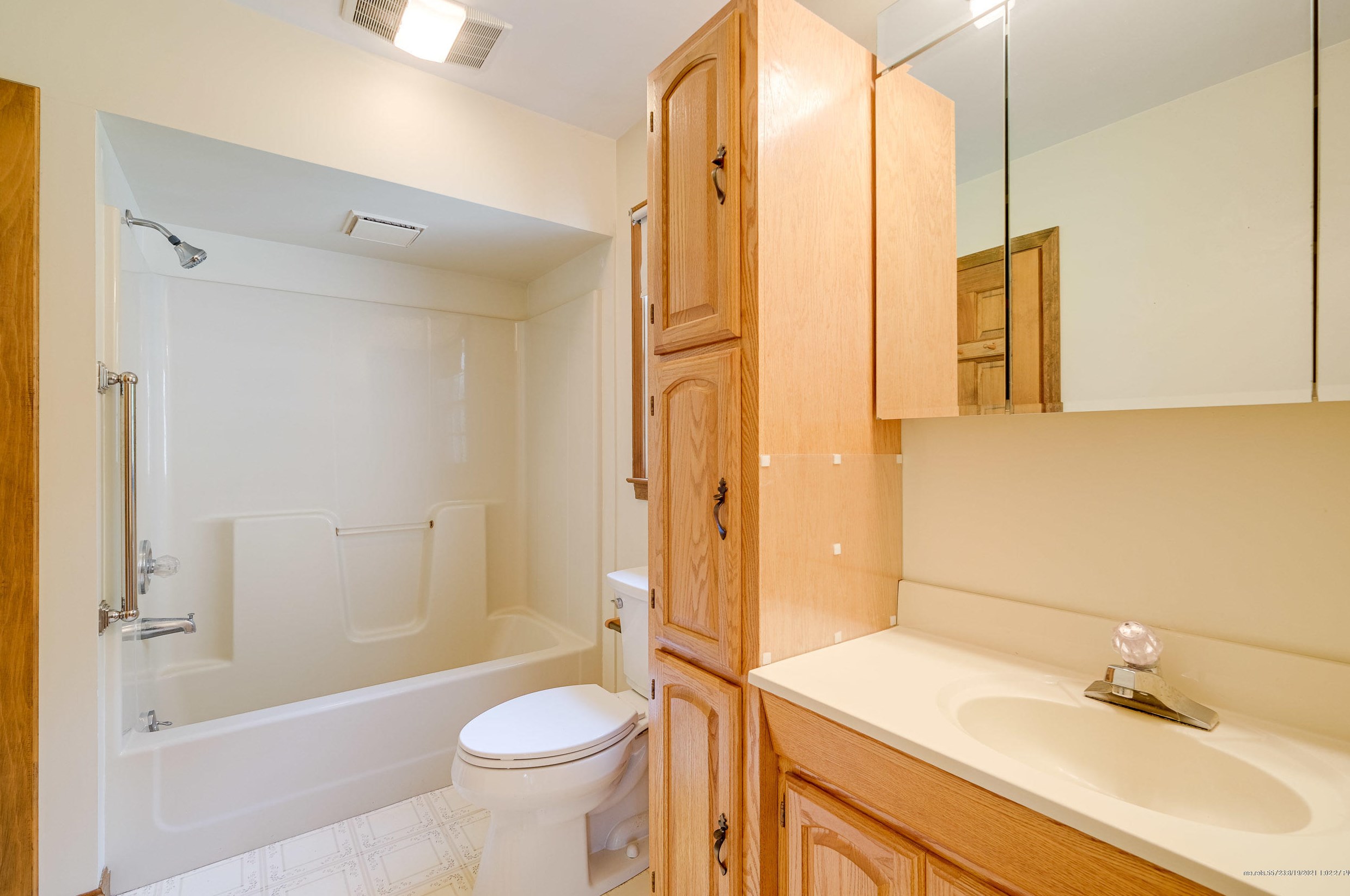 9 Rockwood Ter, Portland ME  04105-1827 exterior