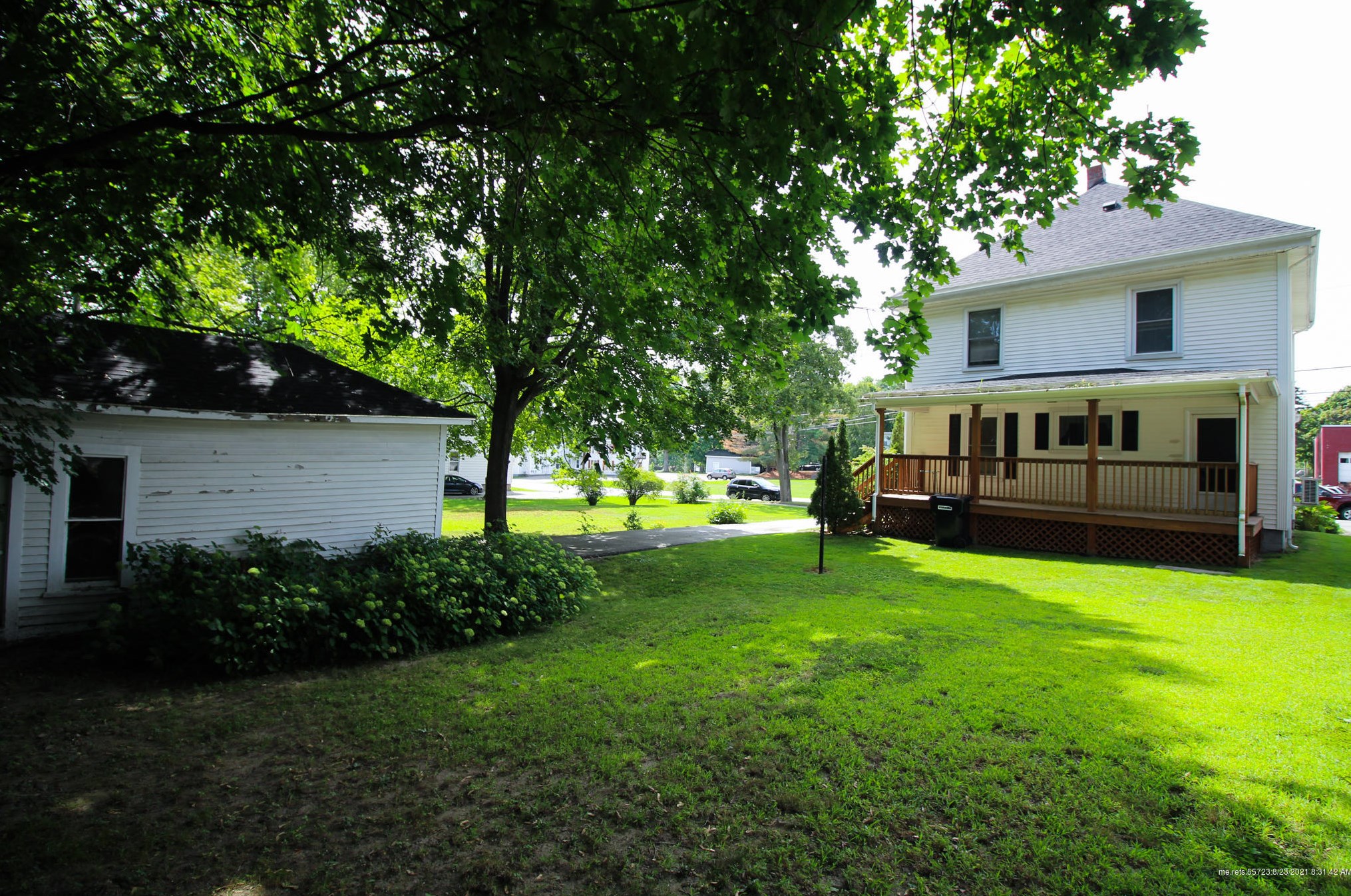 25 Thatcher St, Bangor ME  04401-6817 exterior