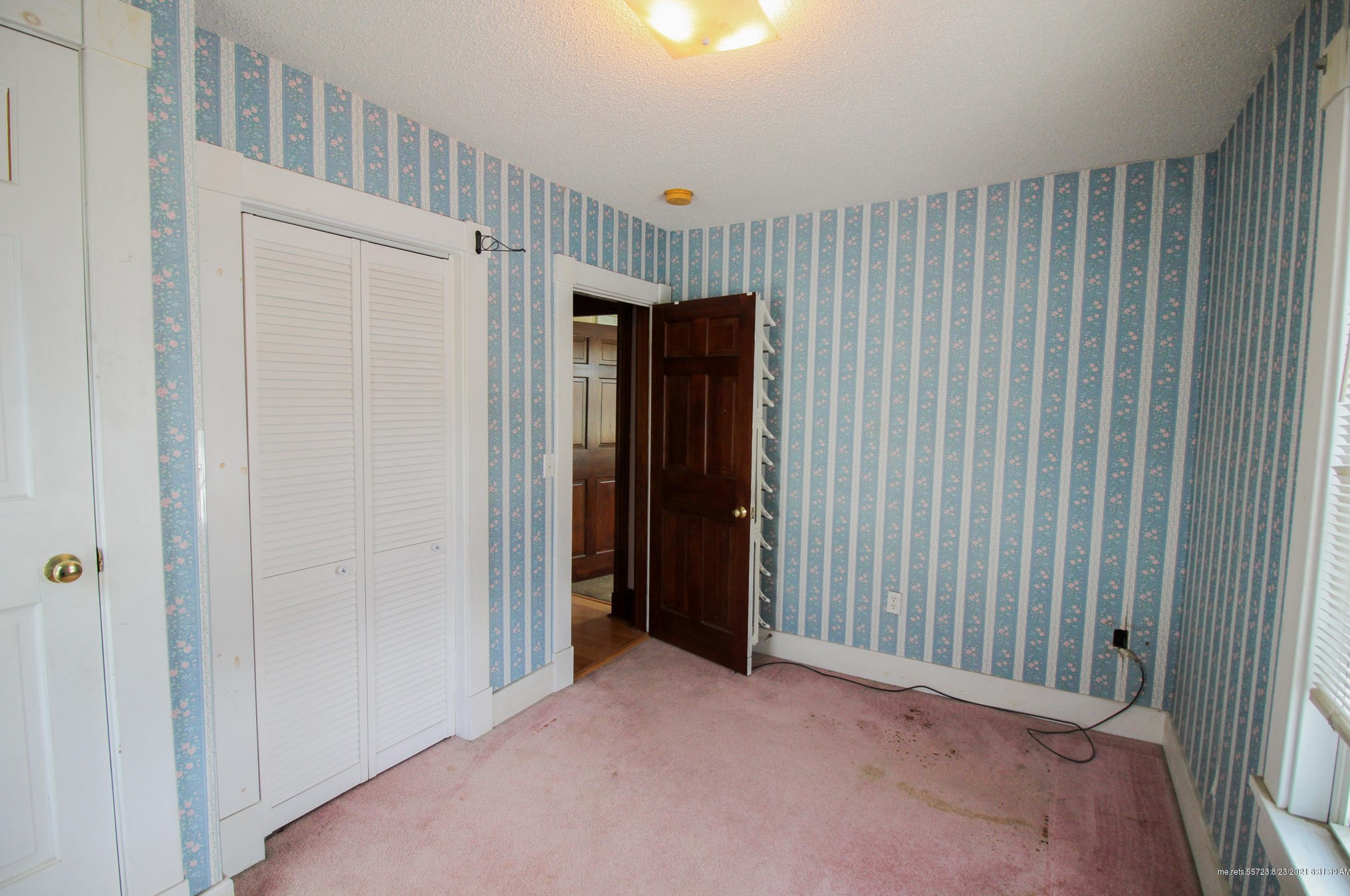 25 Thatcher St, Bangor ME  04401-6817 exterior