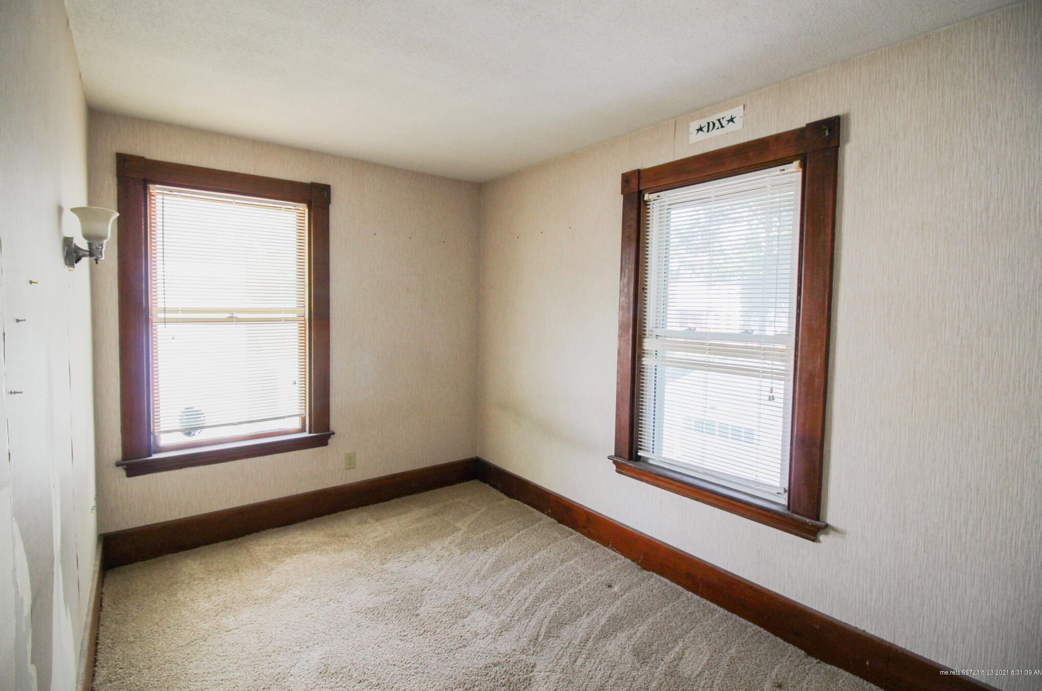 25 Thatcher St, Bangor ME  04401-6817 exterior