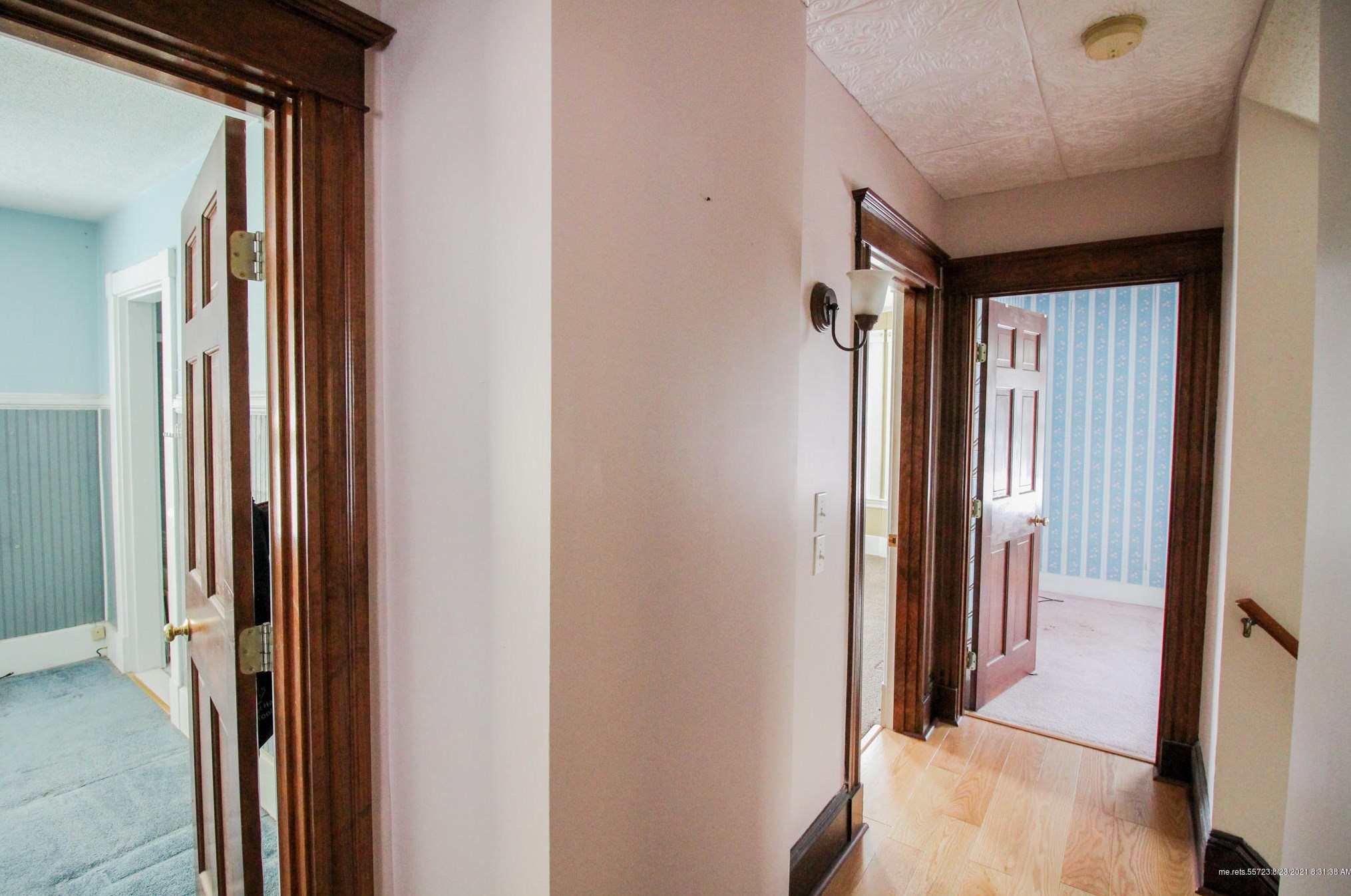 25 Thatcher St, Bangor ME  04401-6817 exterior