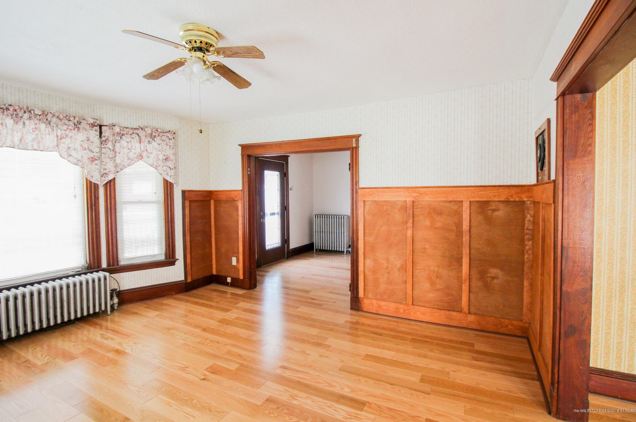 25 Thatcher St, Bangor ME  04401-6817 exterior