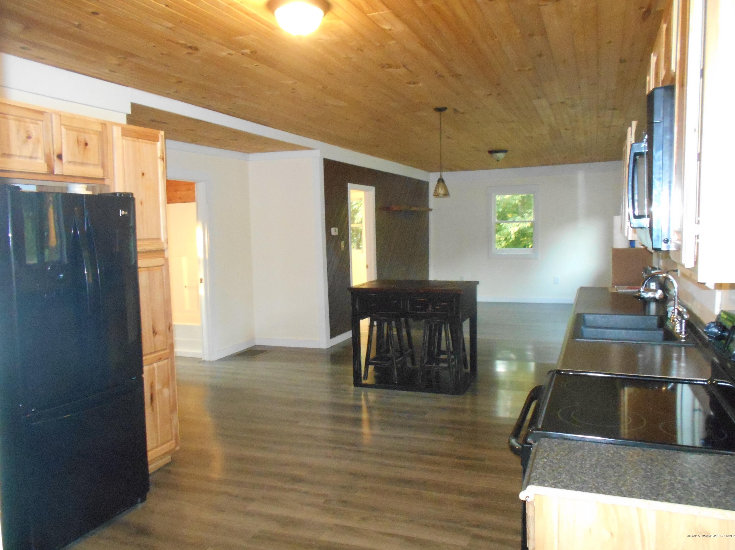 682 Riverside Dr, Clifton ME  04428-3133 exterior