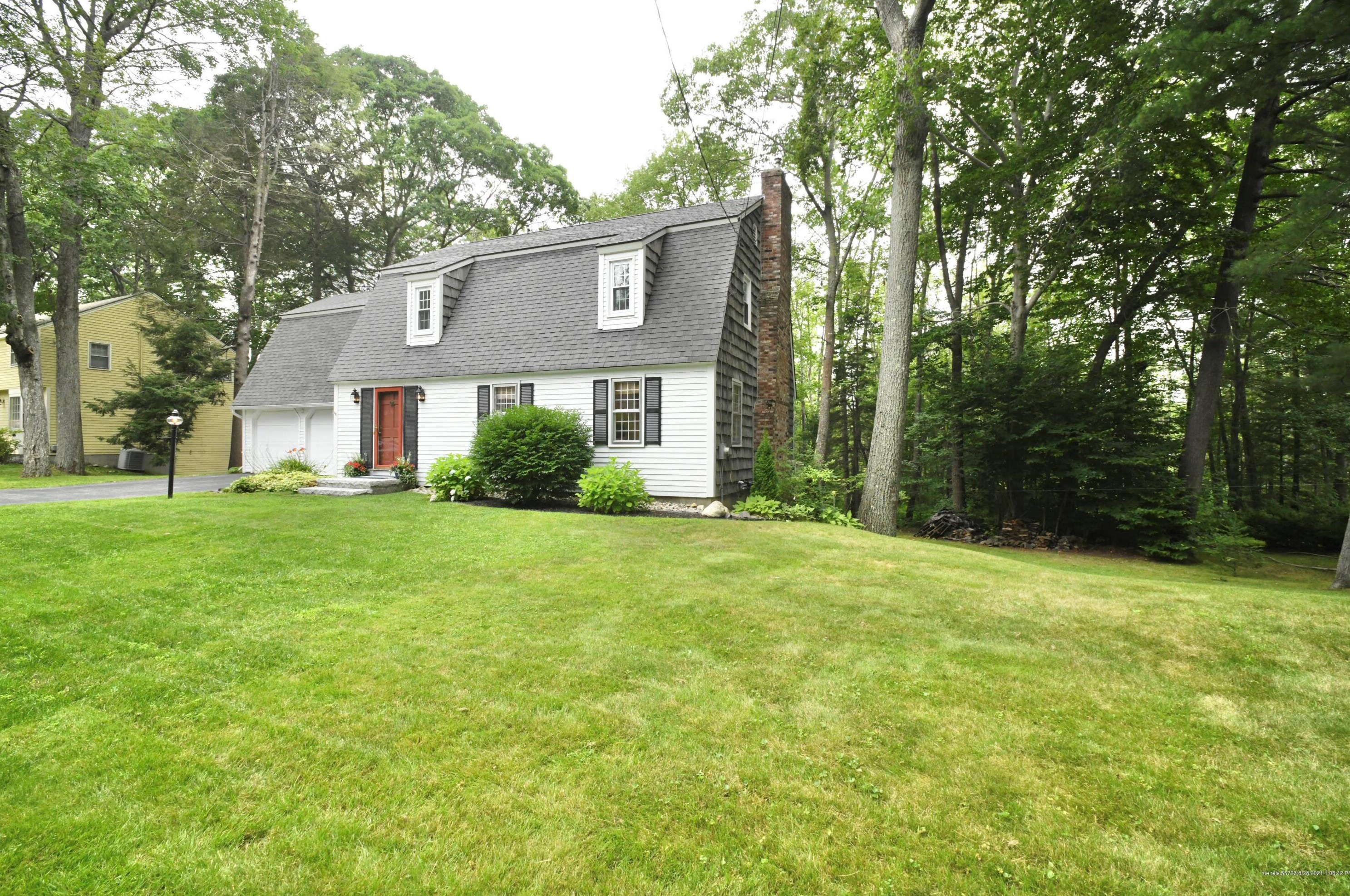 11 Maple Ln, Portland ME  04107-2312 exterior