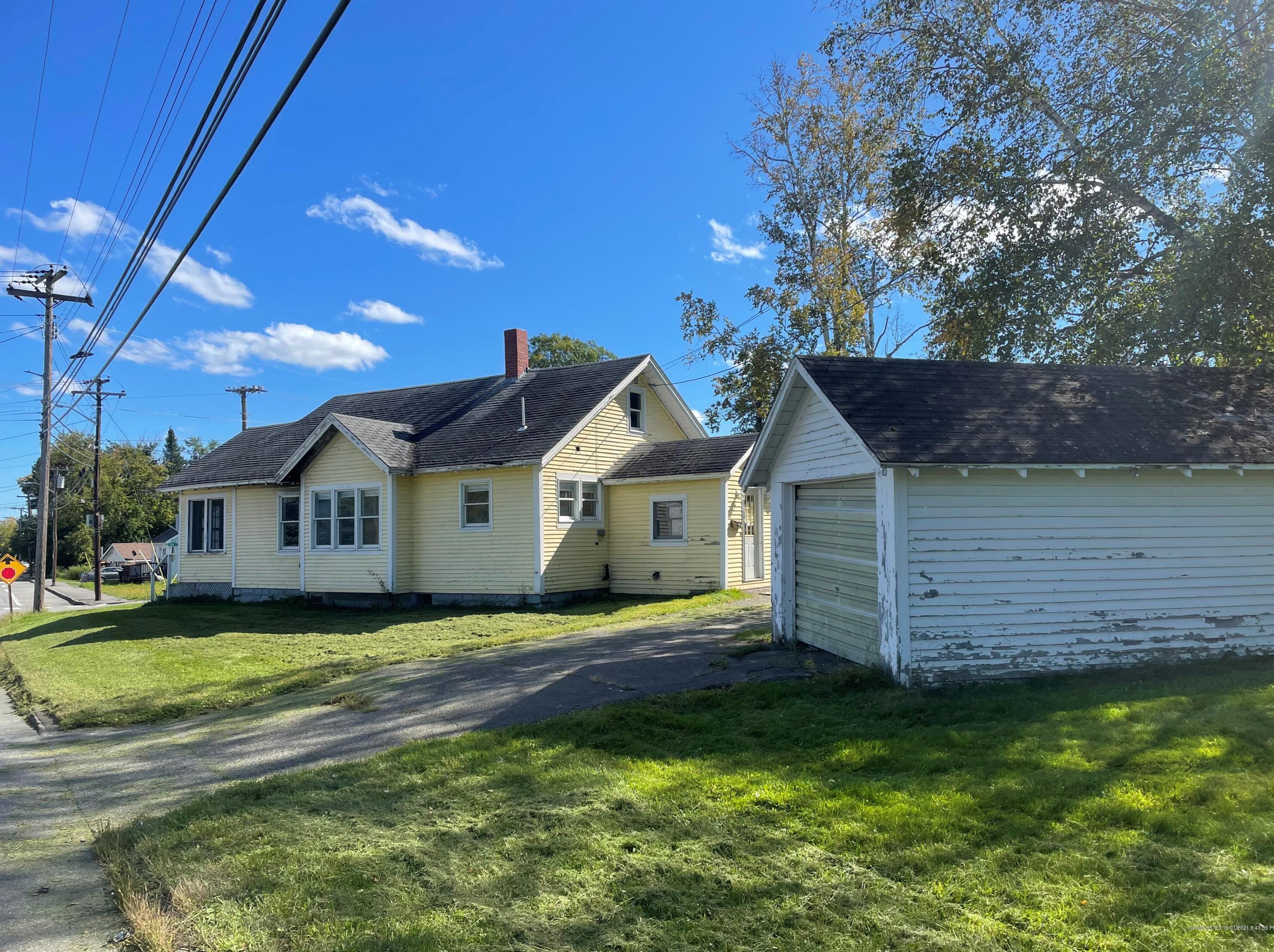 1 High St, Limestone ME  04750-1213 exterior