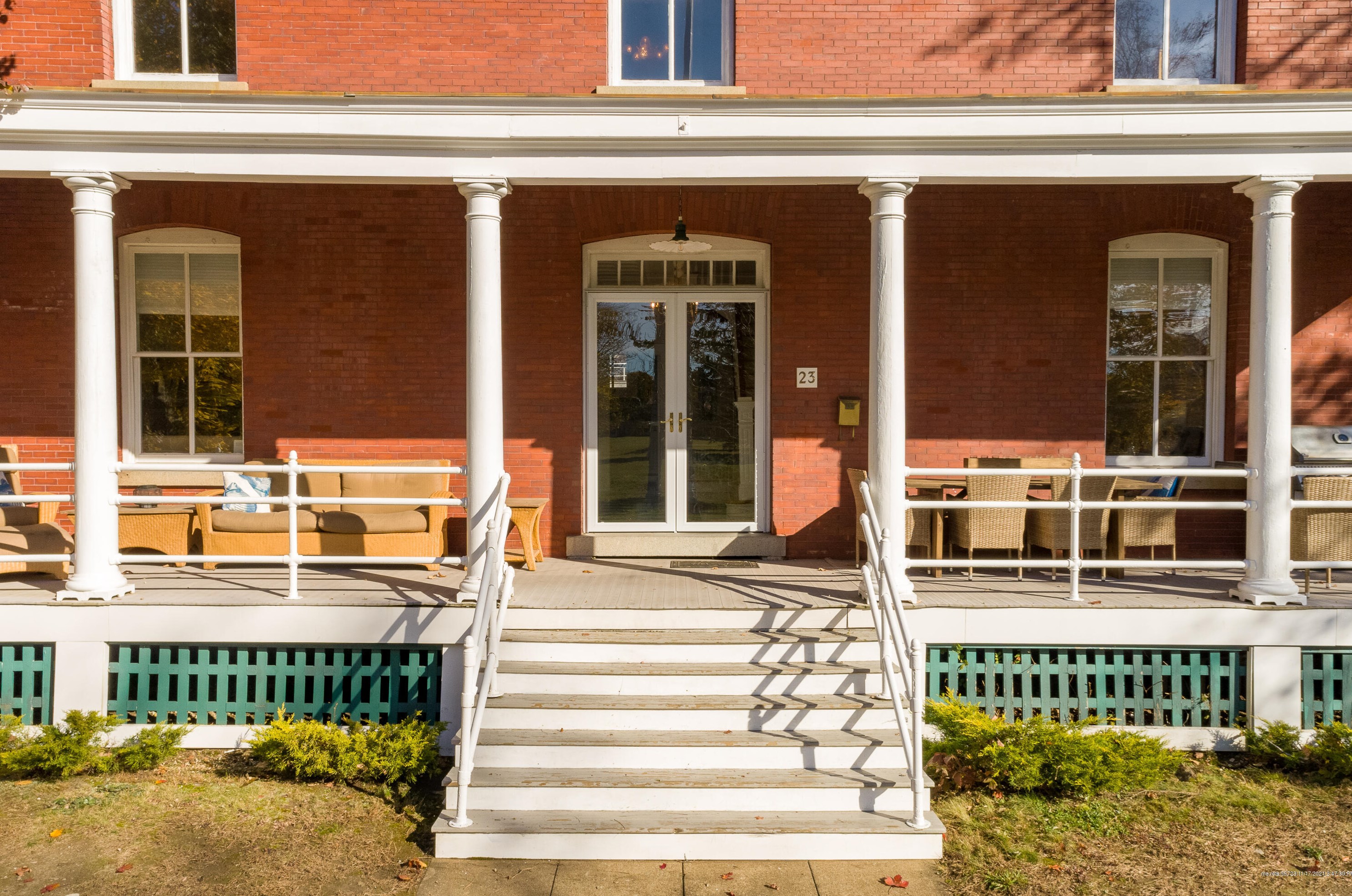 23 Mckinley Ct, Portland ME 04109 exterior