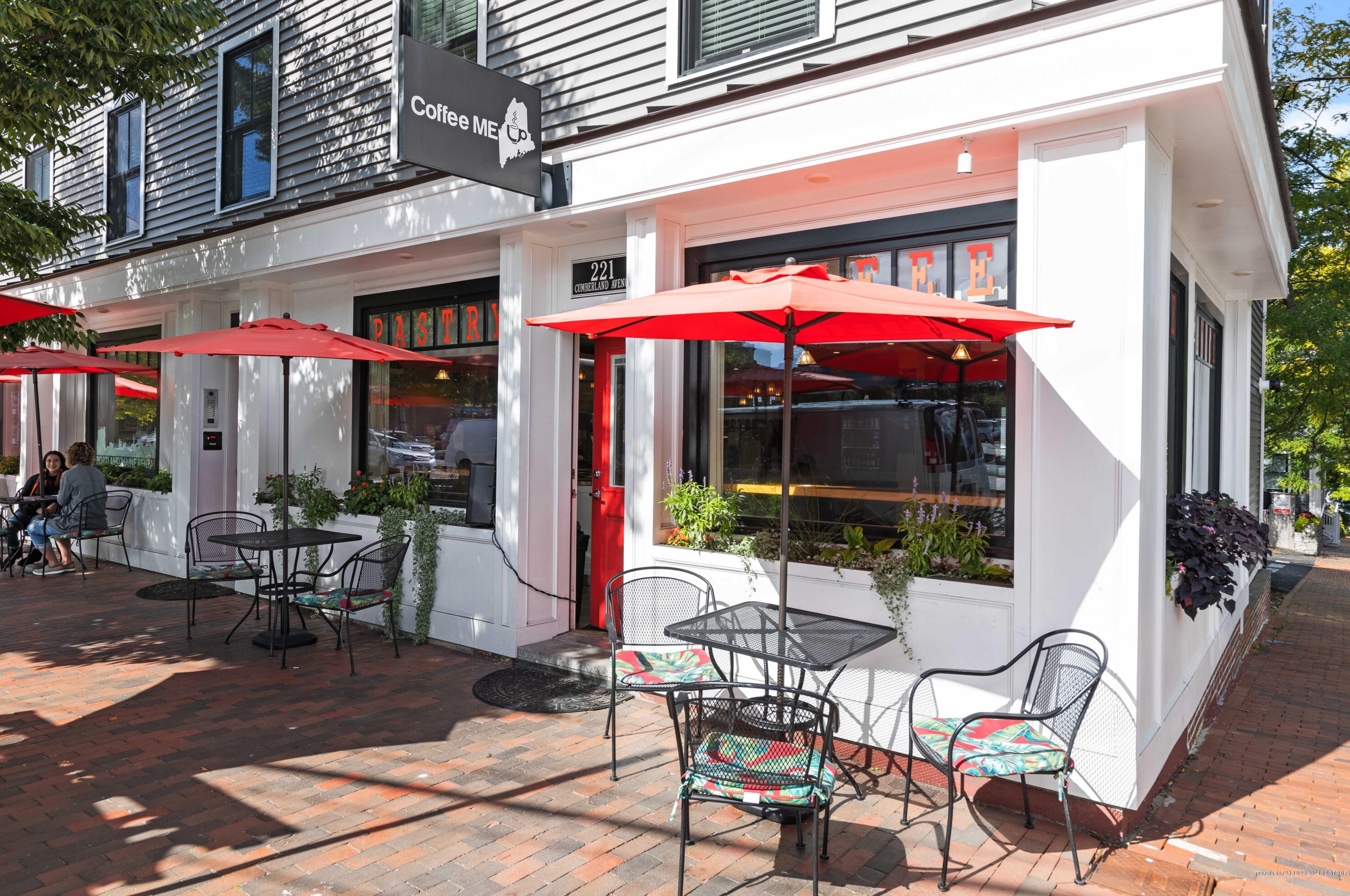 75 Chestnut St, Portland ME 04101-4332 exterior