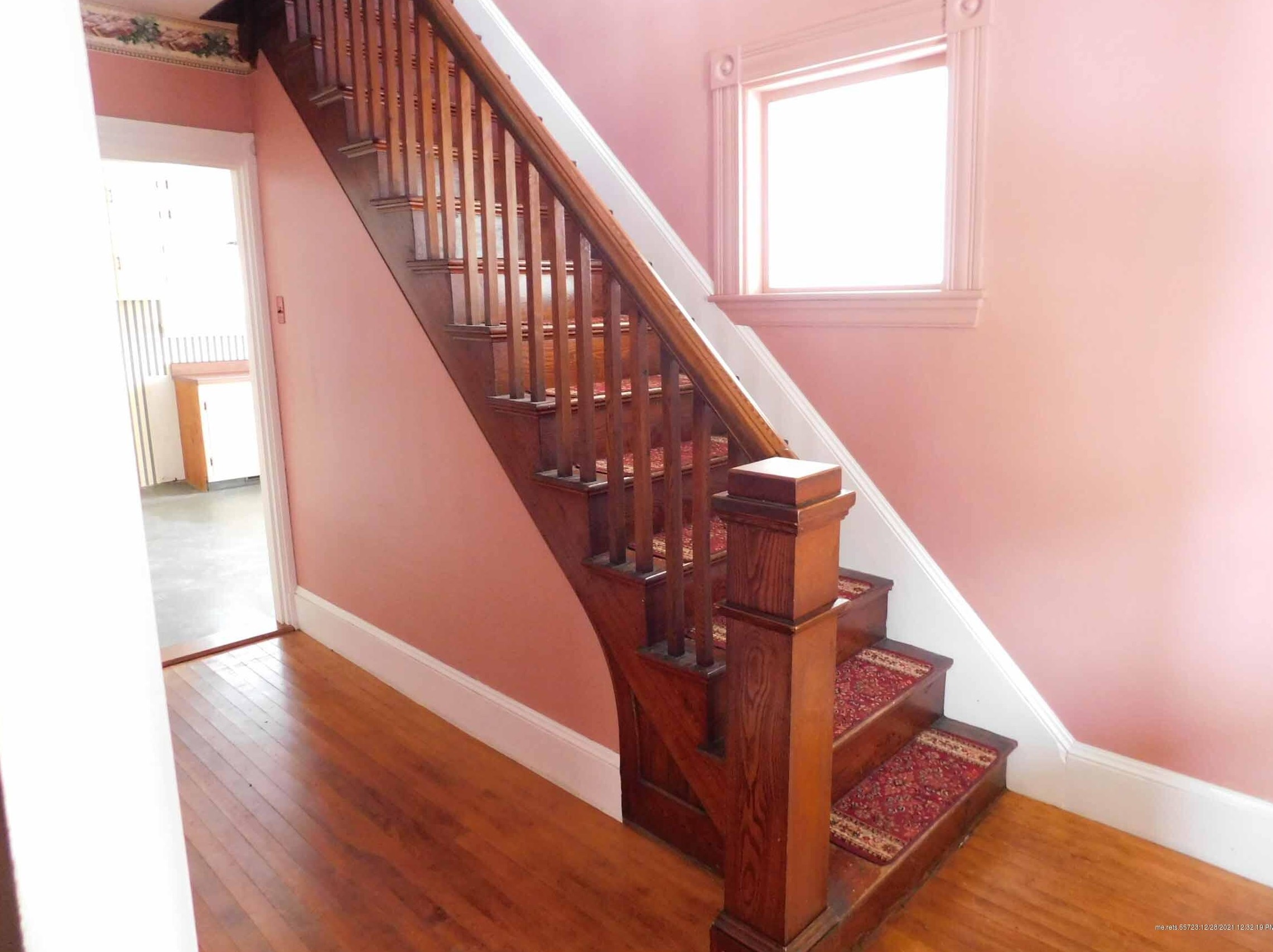 13 Fairview Ave, Sebec ME 04426-1369 exterior