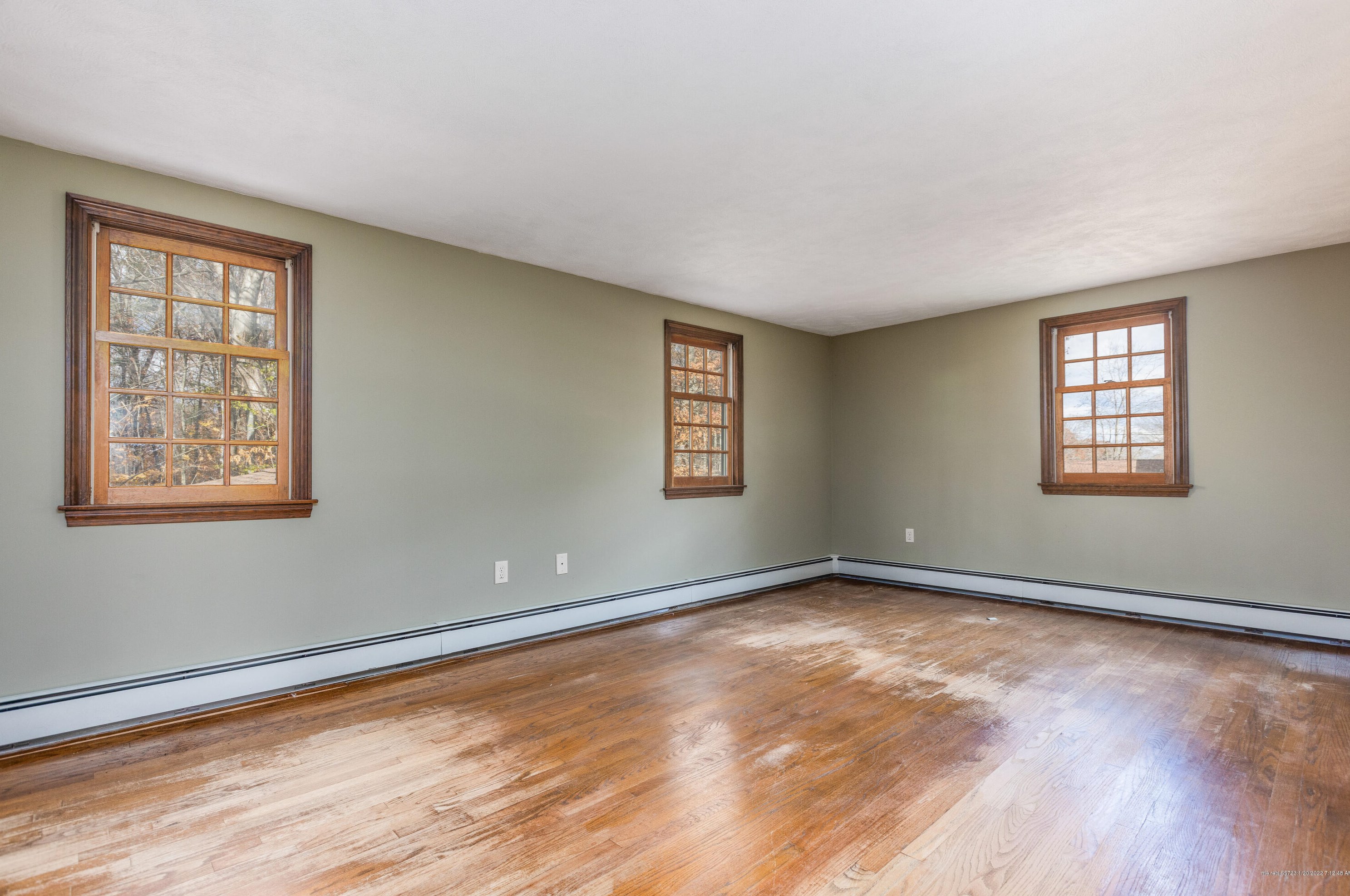 5 Whitworth Dr, Portland ME 04106-6547 exterior