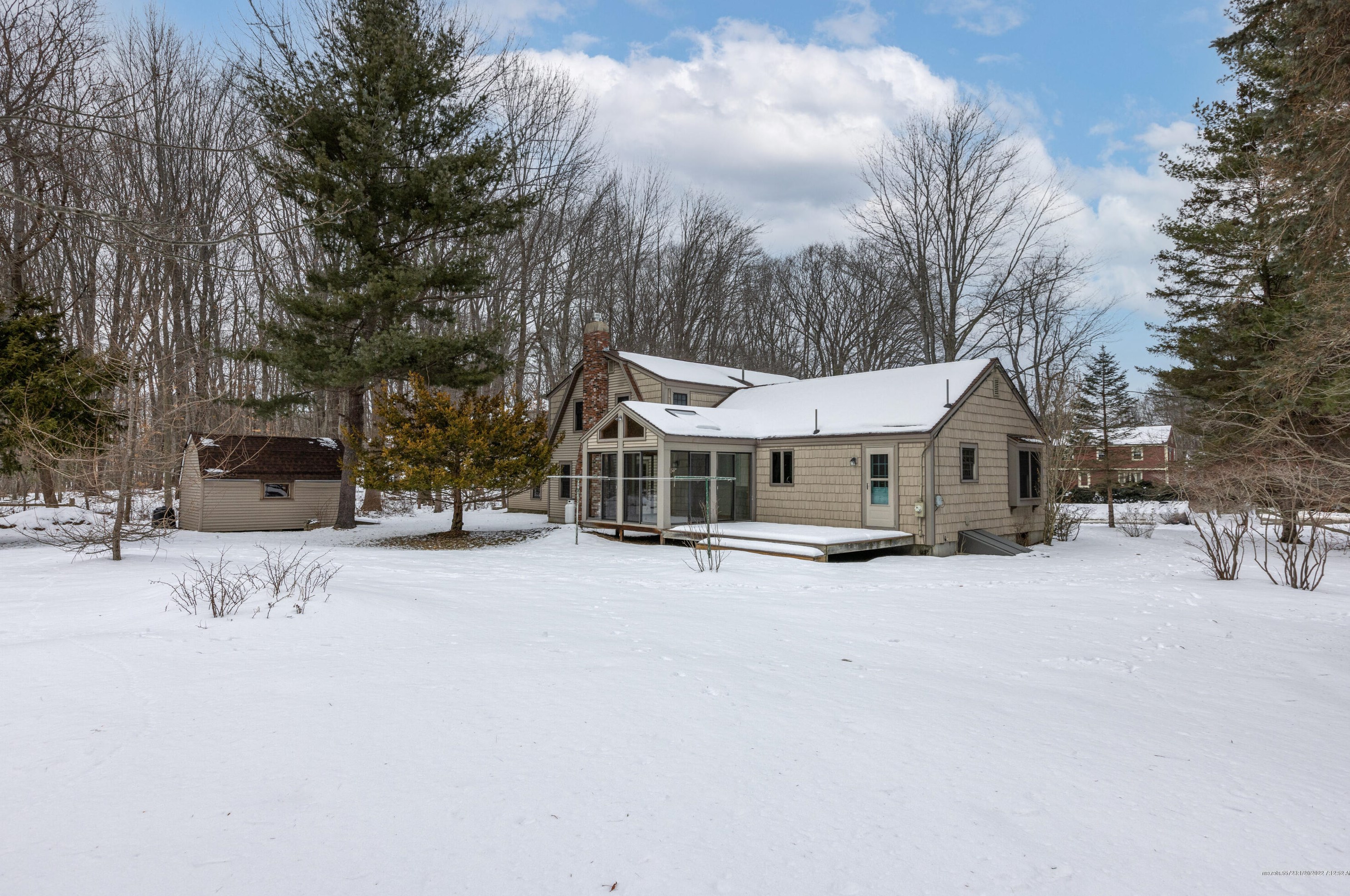 5 Whitworth Dr, Portland ME 04106-6547 exterior