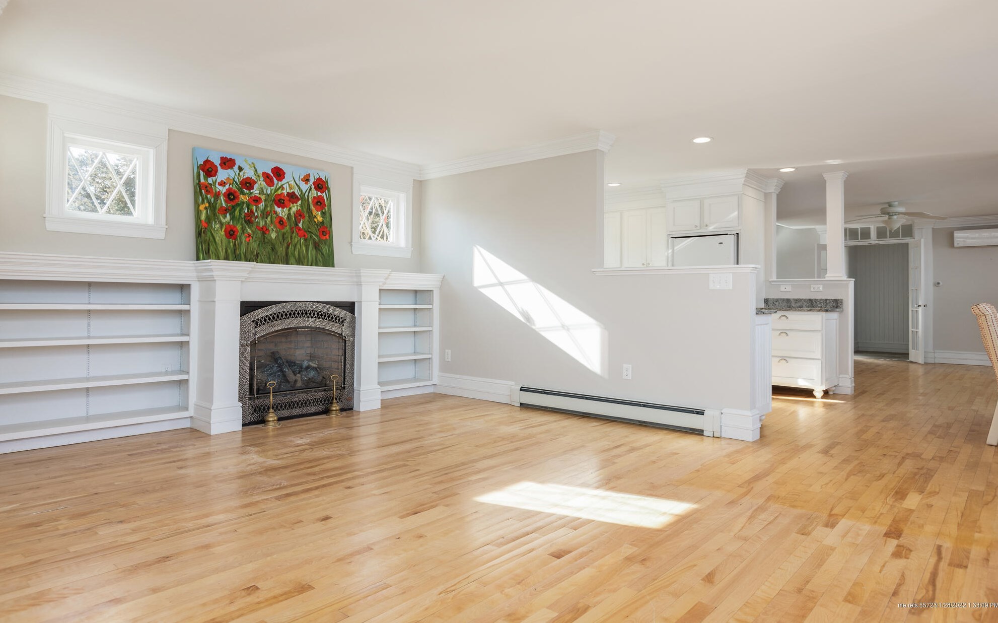 2 Bluff Rd, Portland ME 04106-5104 exterior