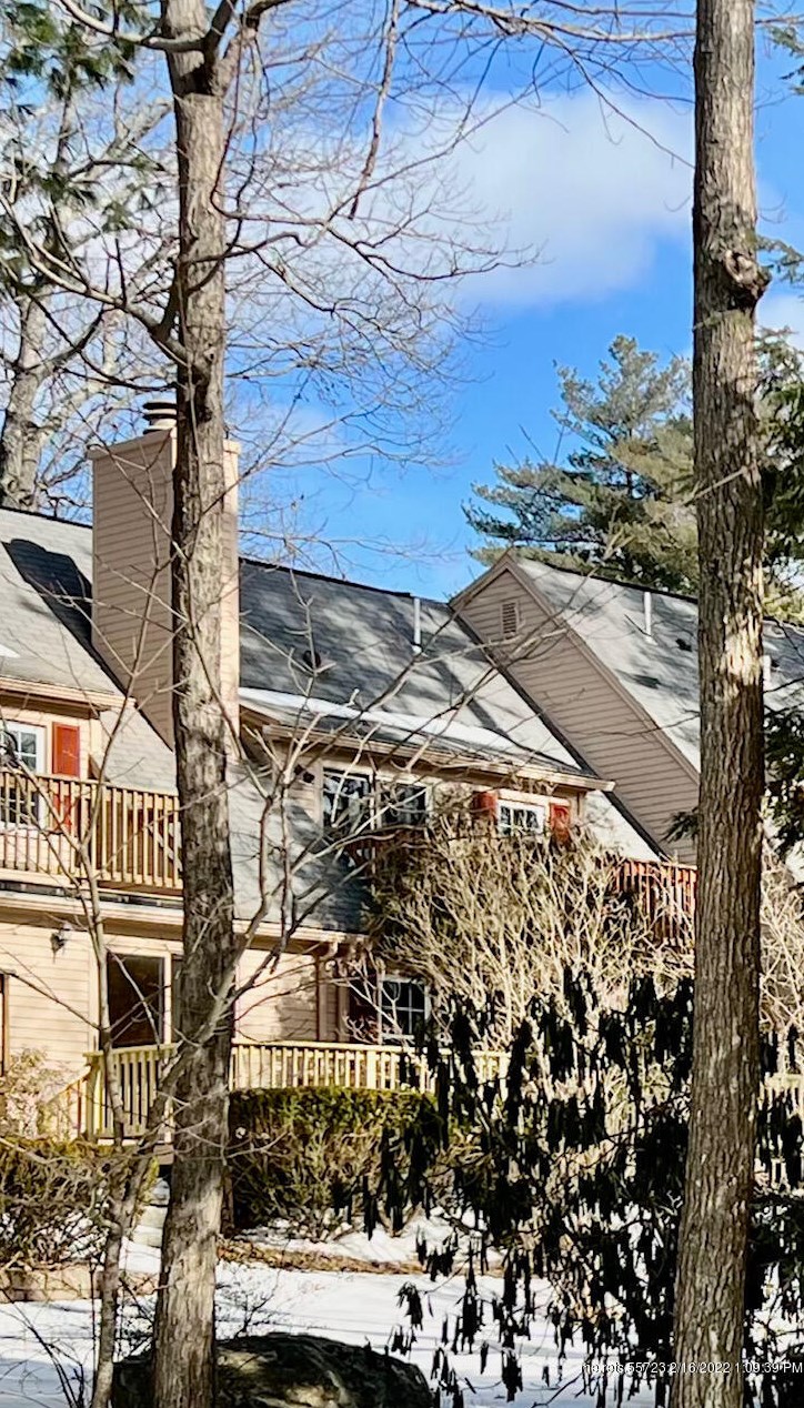 3 Dresden Ct, Portland ME  04103-2715 exterior