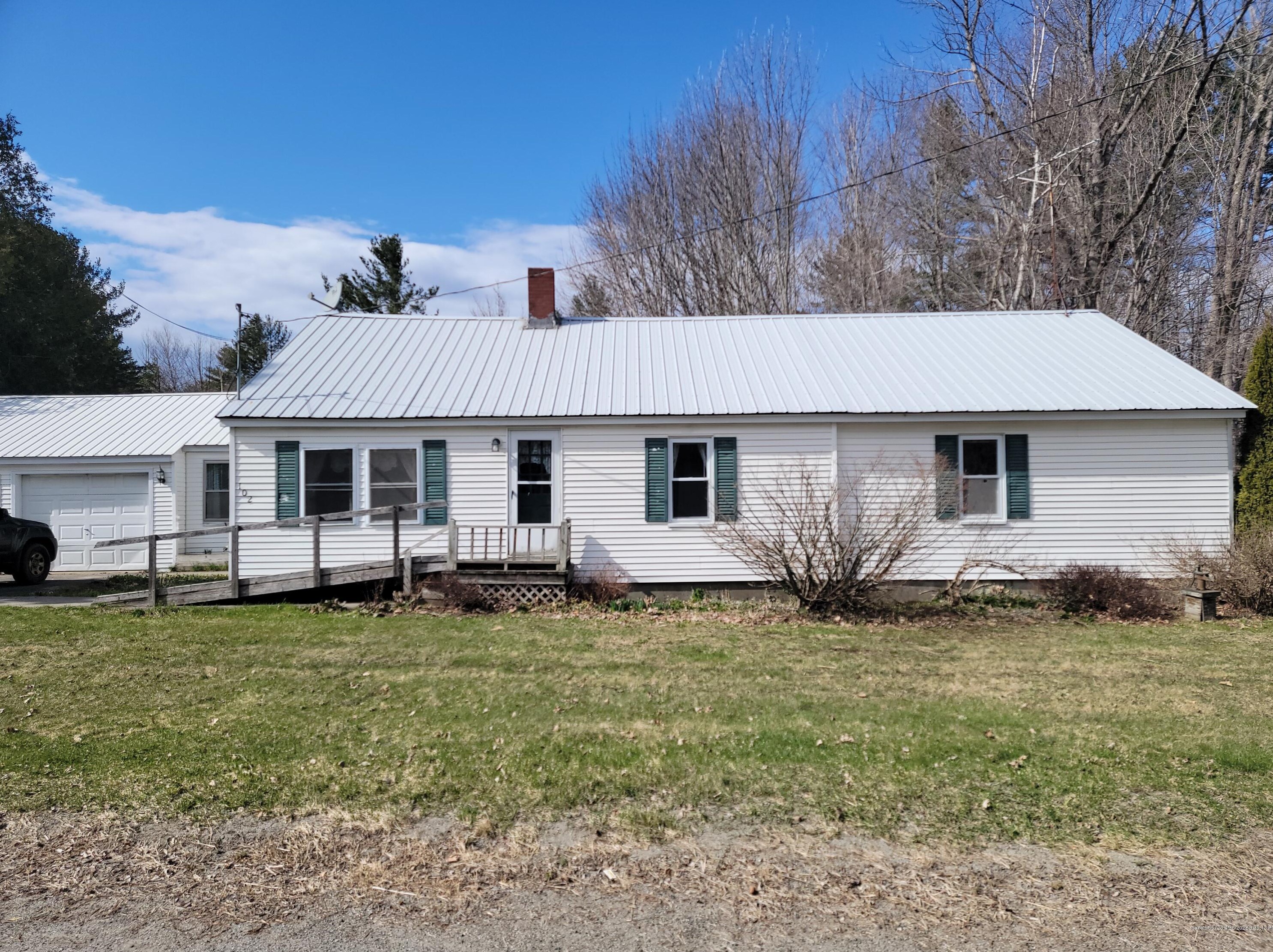 102 Maple Rd, Sebec ME  04426-6014 exterior