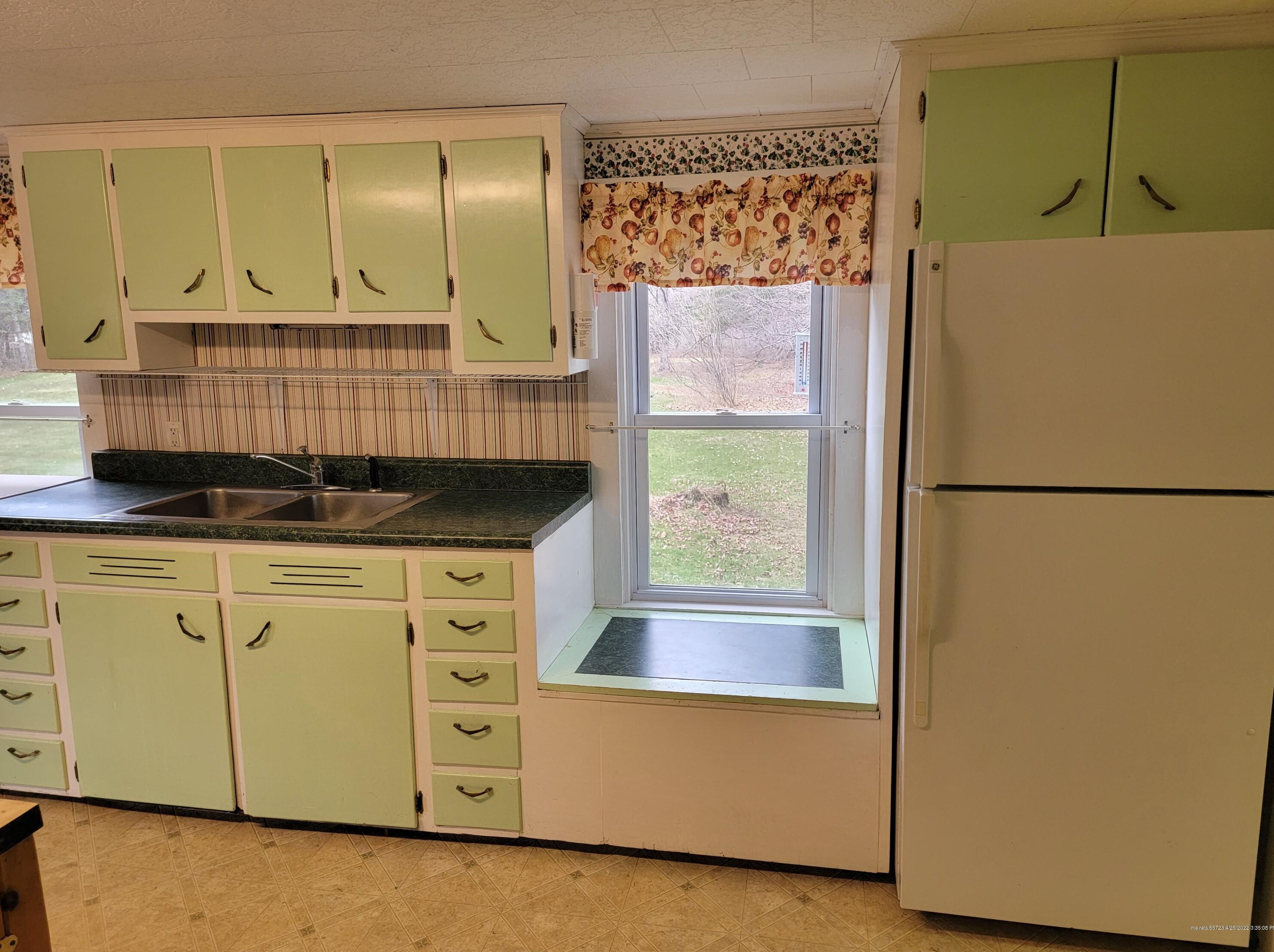 102 Maple Rd, Sebec ME  04426-6014 exterior