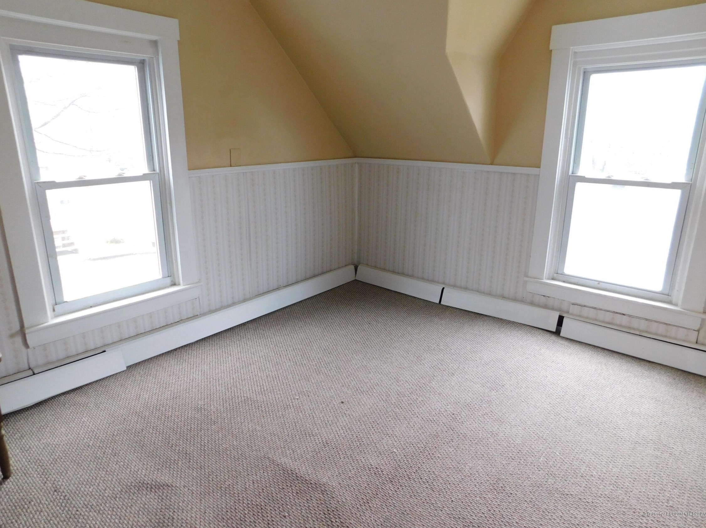 16 Jones St, Madison ME  04950-1504 exterior