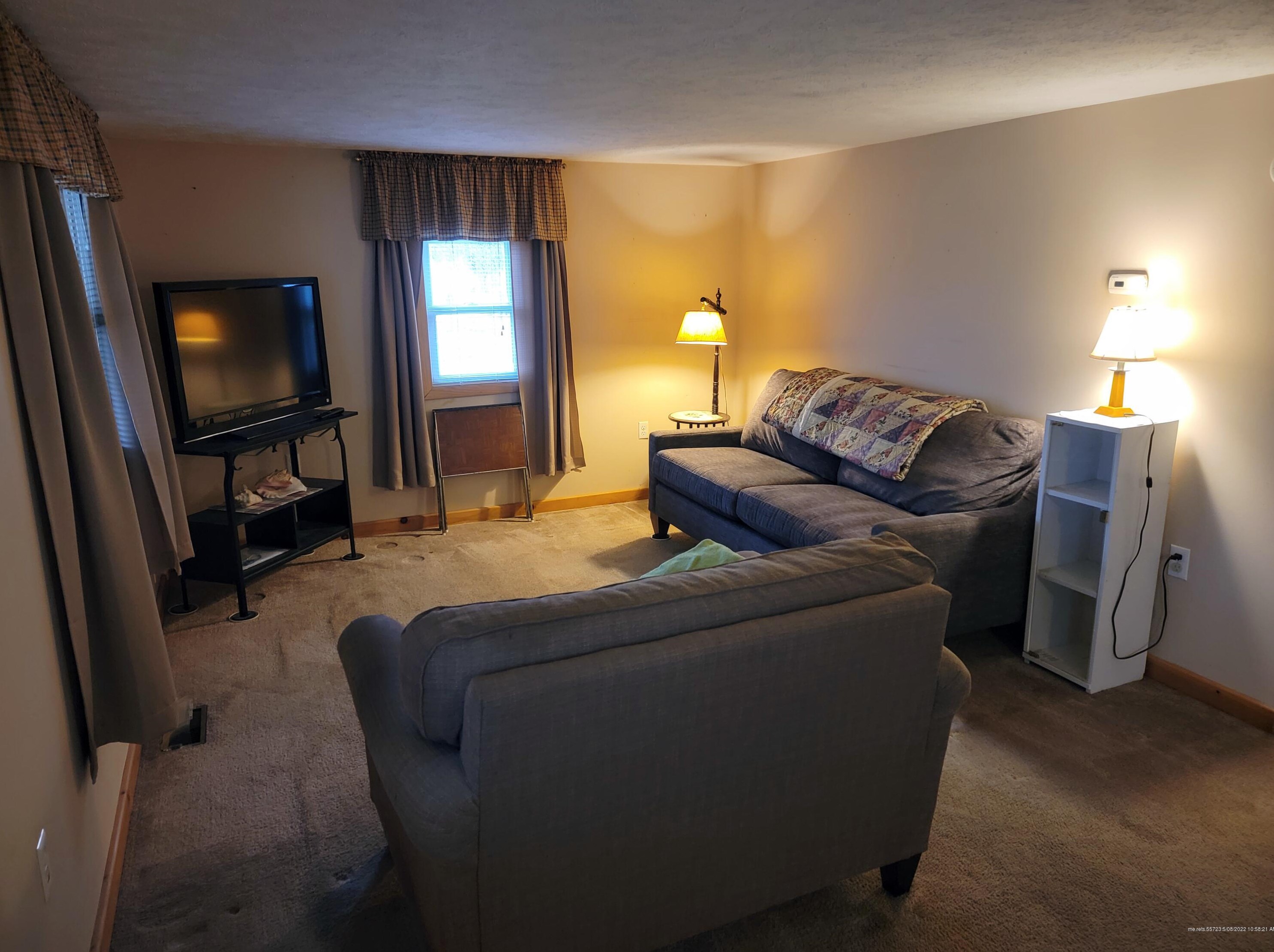 309 Pleasant St, Canton ME 04221-3144 exterior