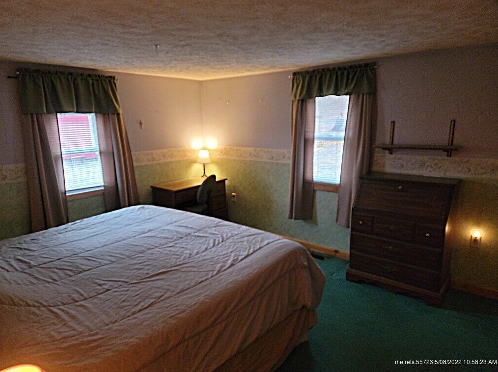 309 Pleasant St, Canton ME 04221-3144 exterior