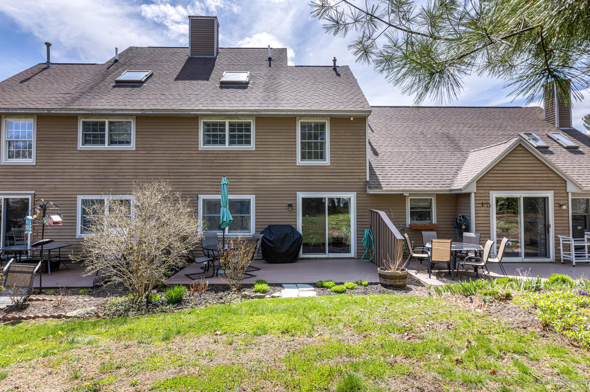 18 Merrymeeting Dr, Portland ME  04103-3960 exterior