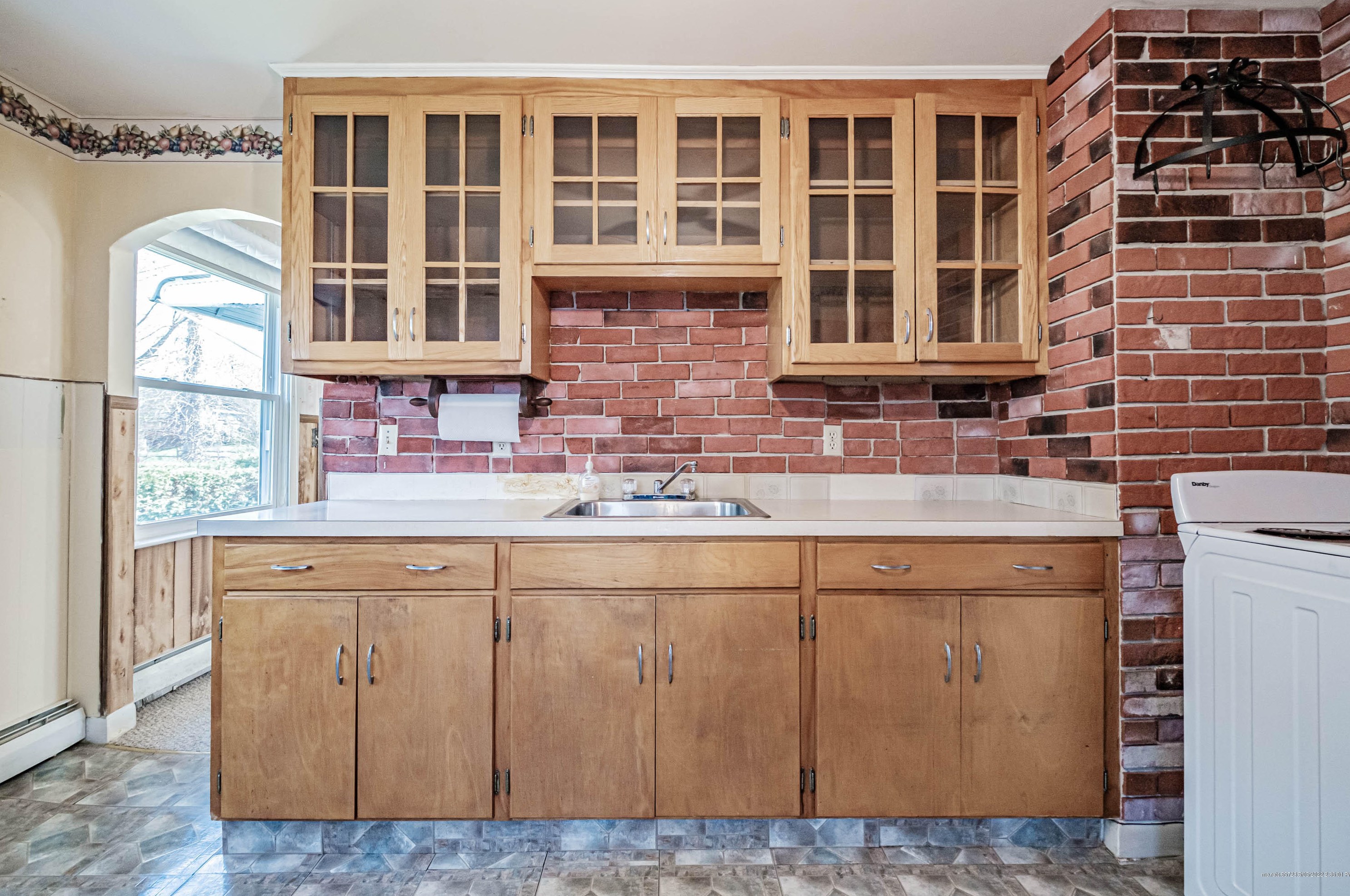 36 Smith, Portland ME 04106-2238 exterior