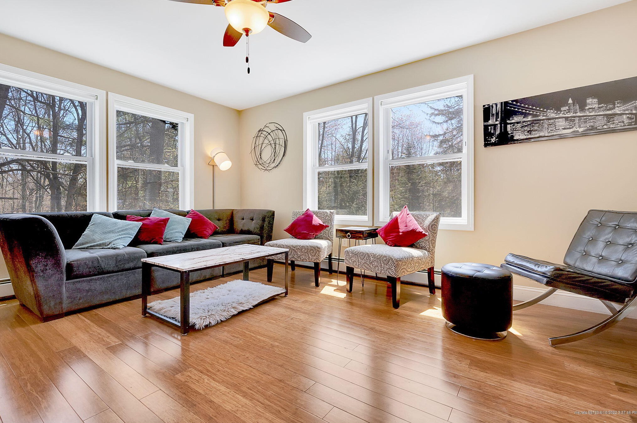 8 Vista Dr, Windham ME  04062-4439 exterior