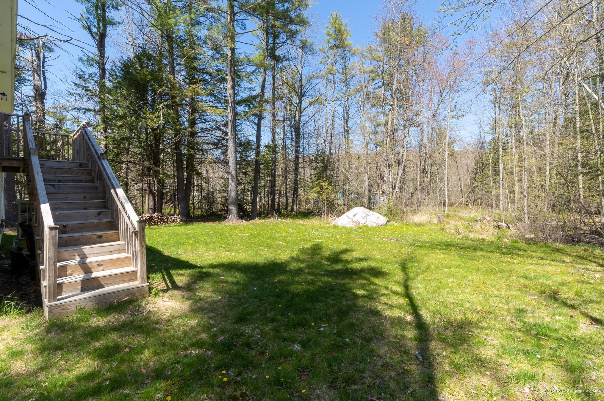 8 Vista Dr, Windham ME  04062-4439 exterior