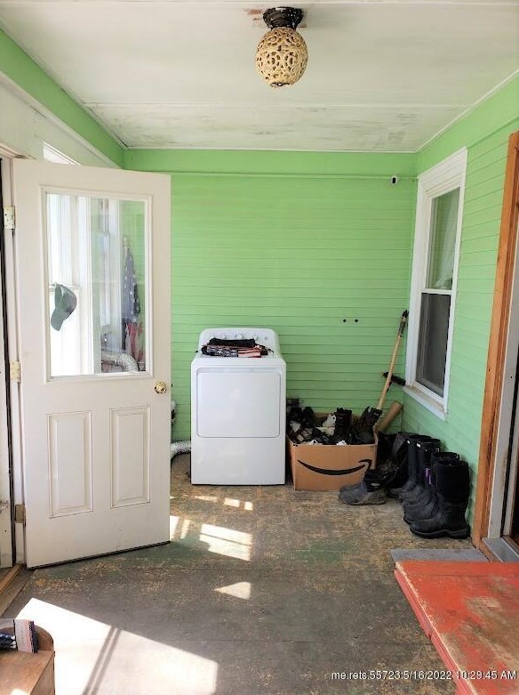 35 Park St, Sebec ME  04426-1000 exterior