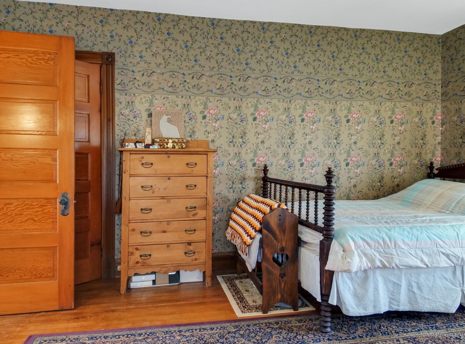 72 Main St, Peru ME  04290-3016 exterior