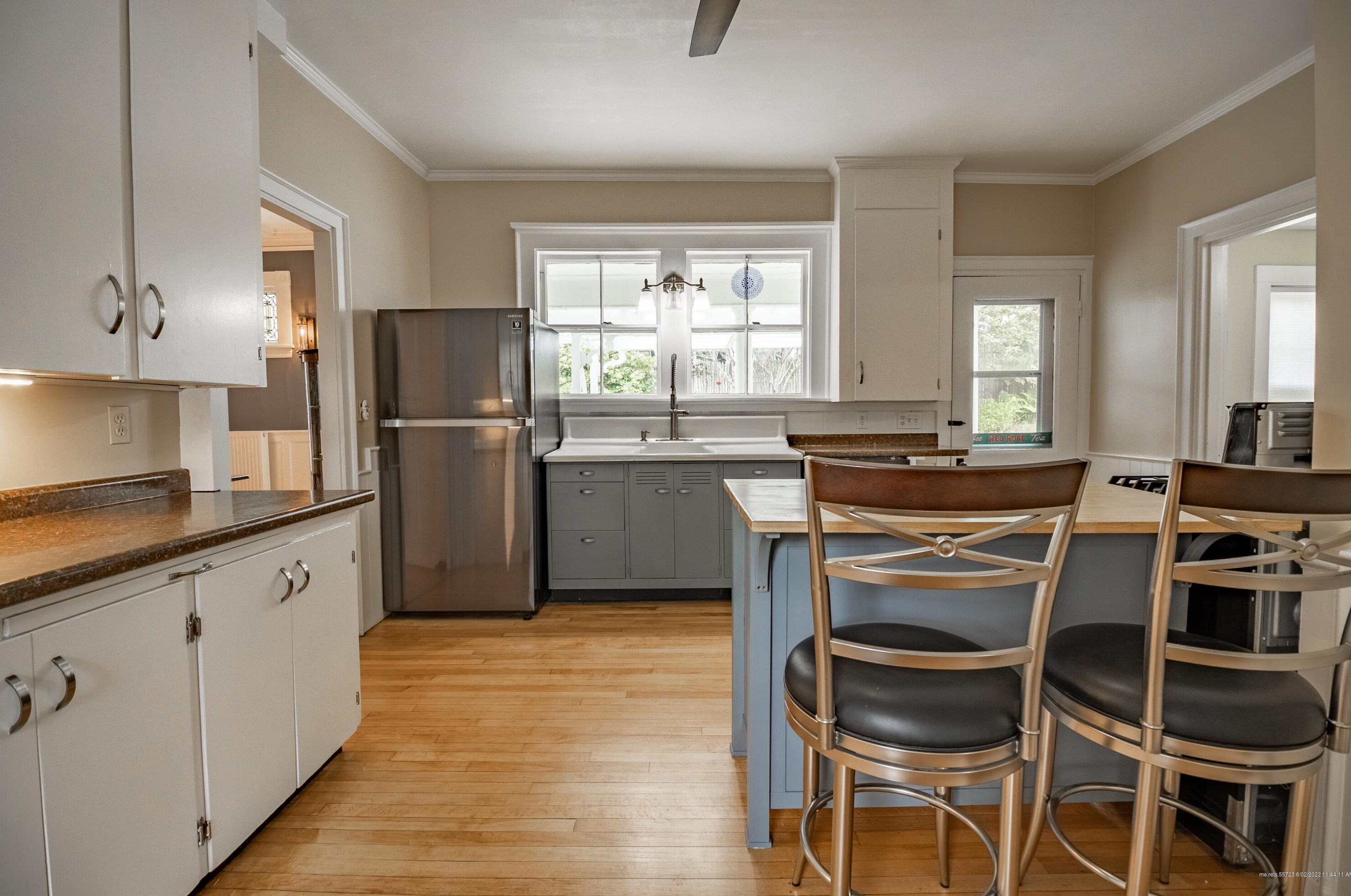 1 Prospect St, Auburn ME  04210-4625 exterior