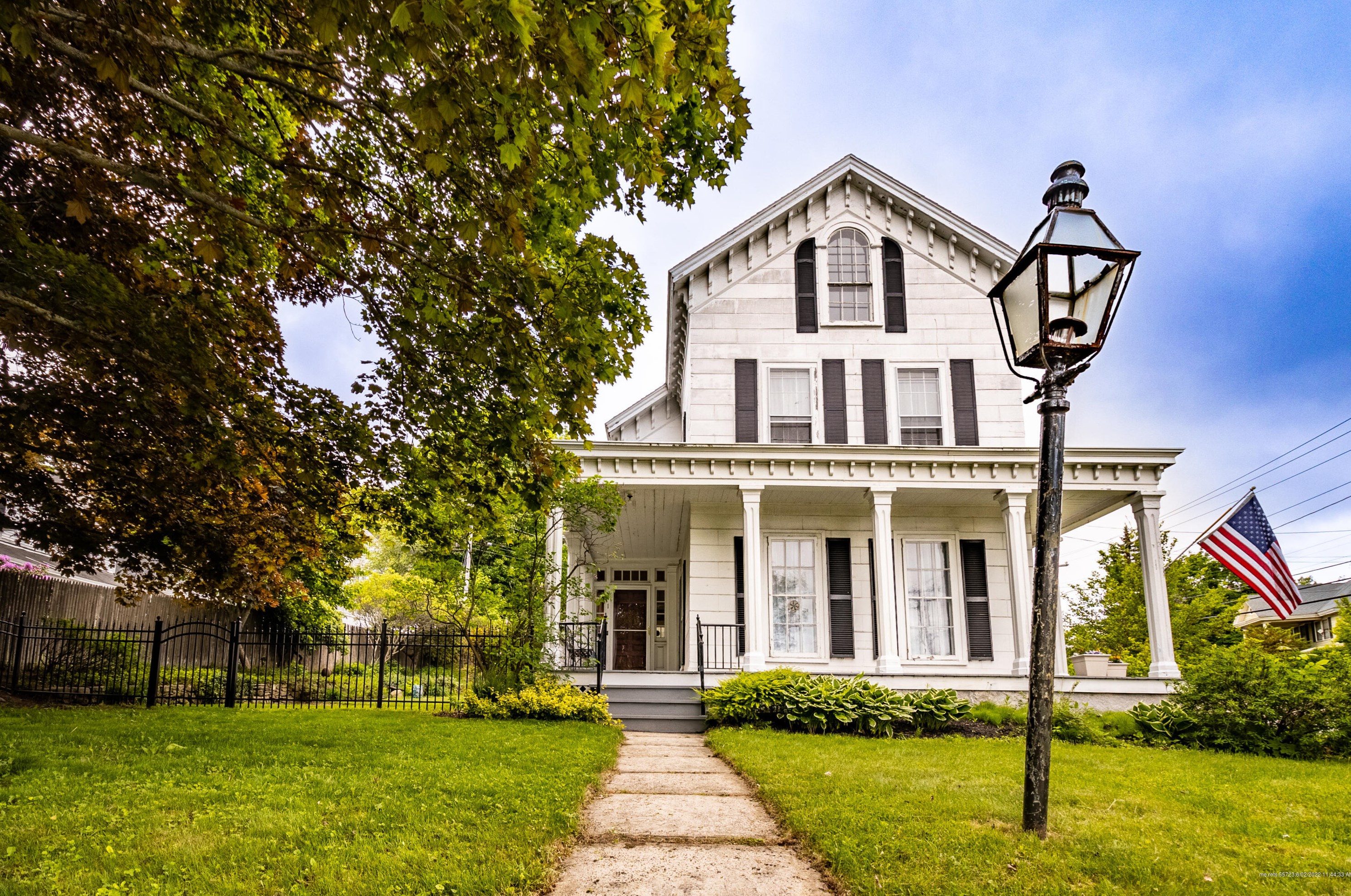 1 Prospect St, Auburn ME  04210-4625 exterior