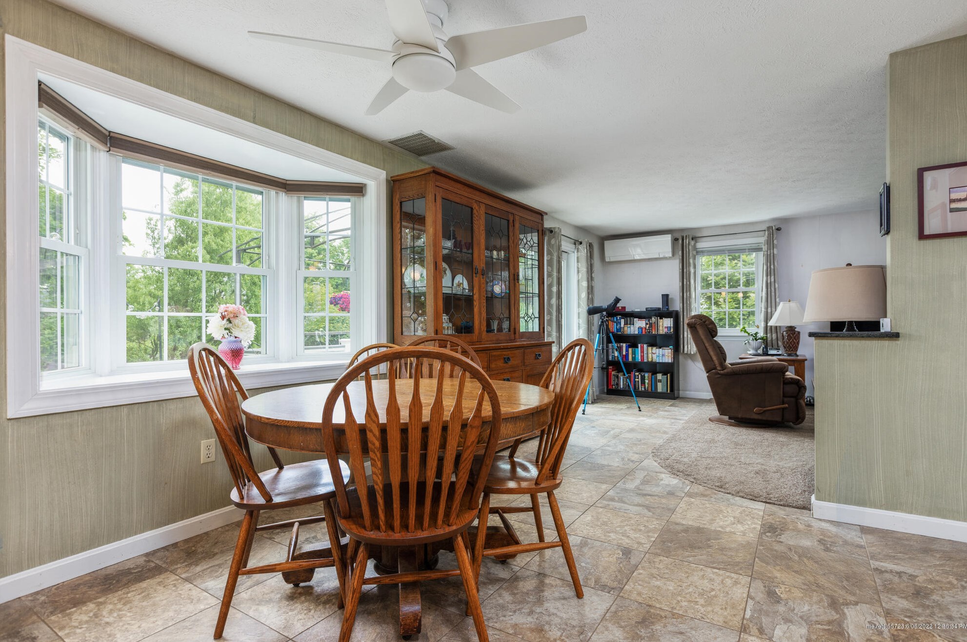 18 Bay View Dr, Portland ME 04103-4519 exterior