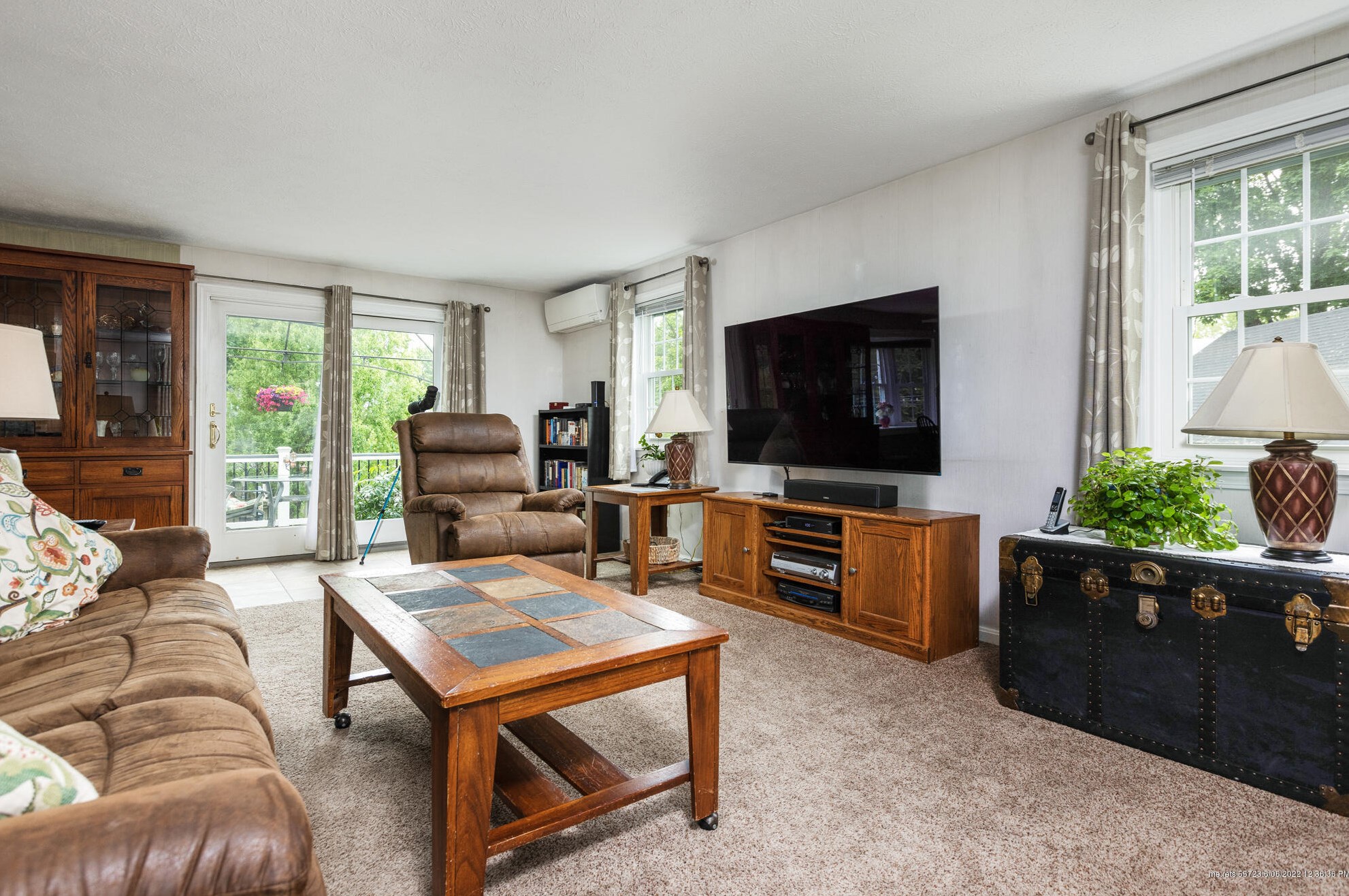 18 Bay View Dr, Portland ME 04103-4519 exterior