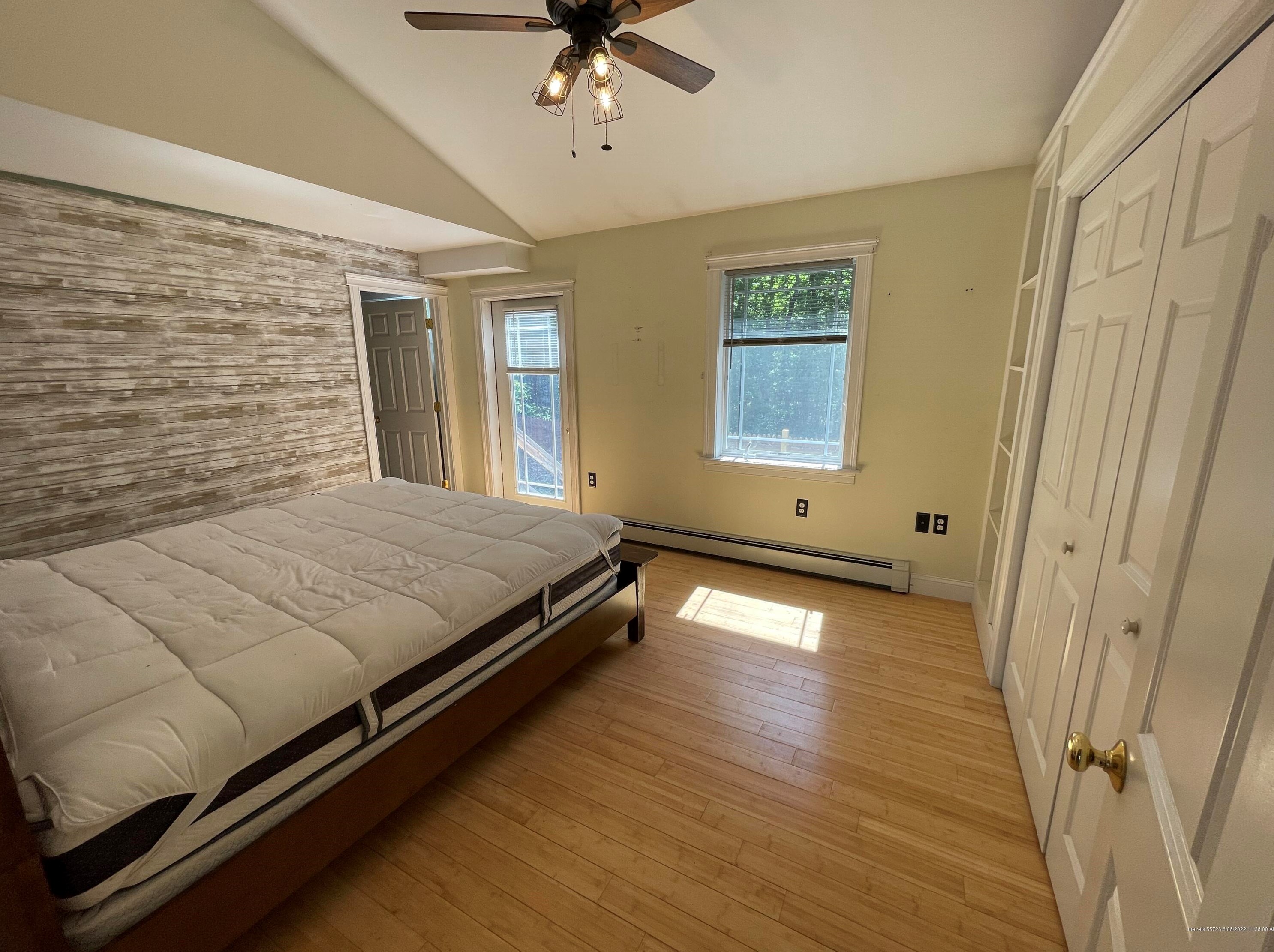 1029 Roosevelt Trl, Windham ME 04062-4816 exterior