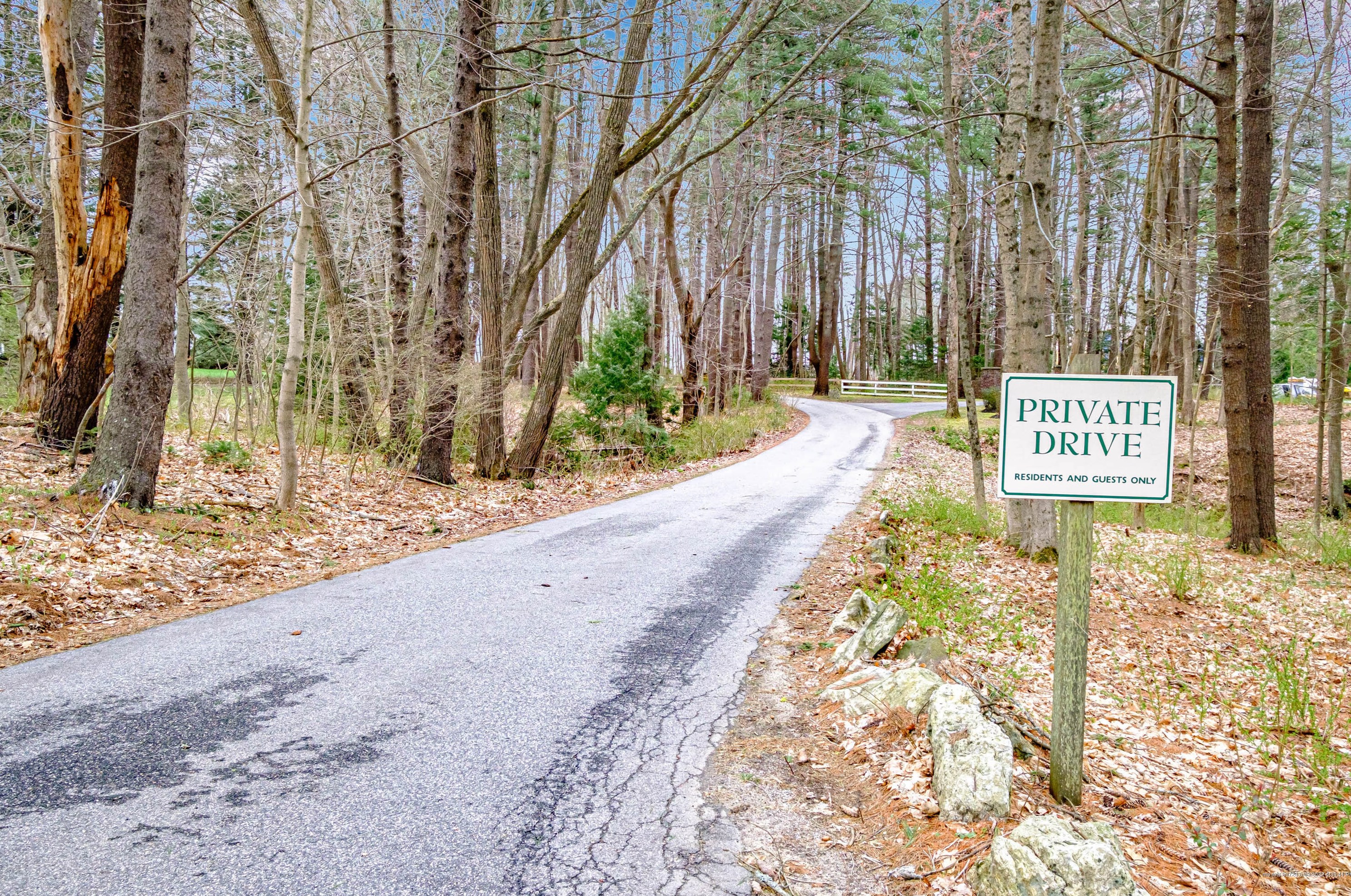 153 Foreside Rd, Portland ME  04110-1420 exterior