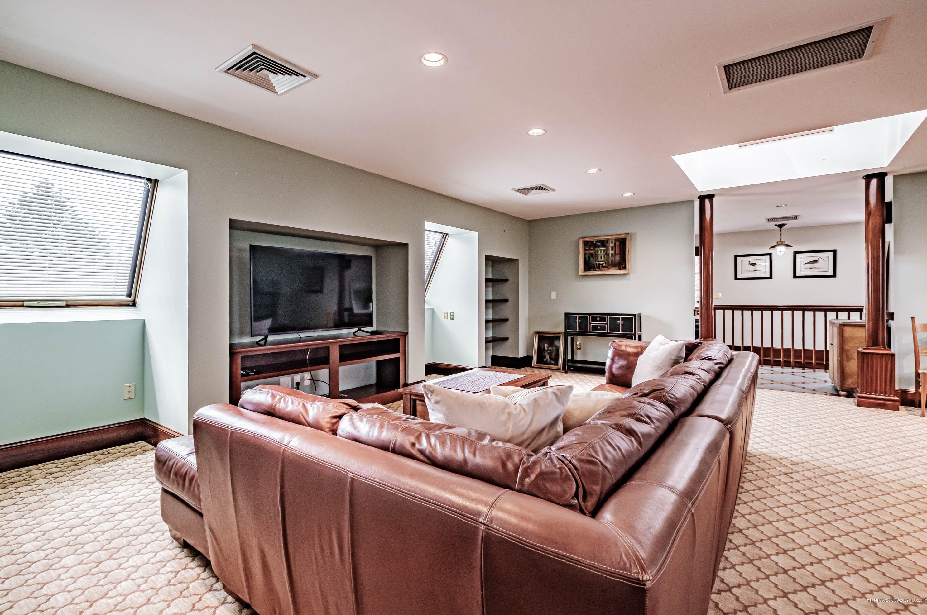 153 Foreside Rd, Portland ME  04110-1420 exterior