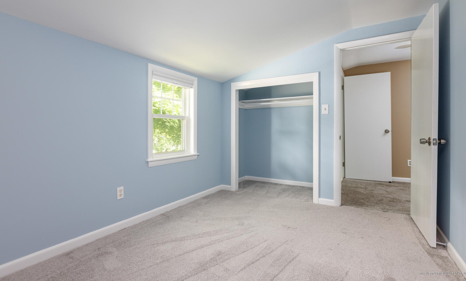 43 Constitution Dr, Westbrook ME  04092-4536 exterior