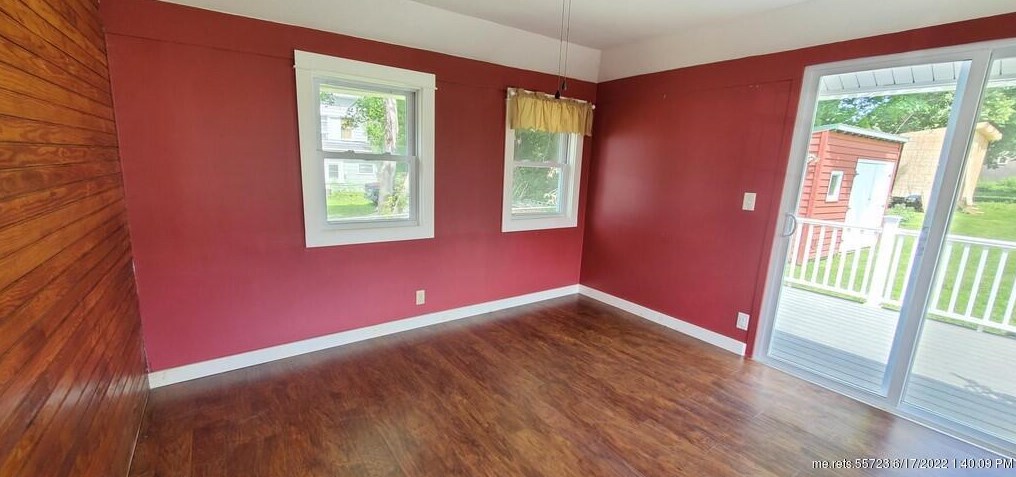 20 Wiley St, Bangor ME  04401-3732 exterior