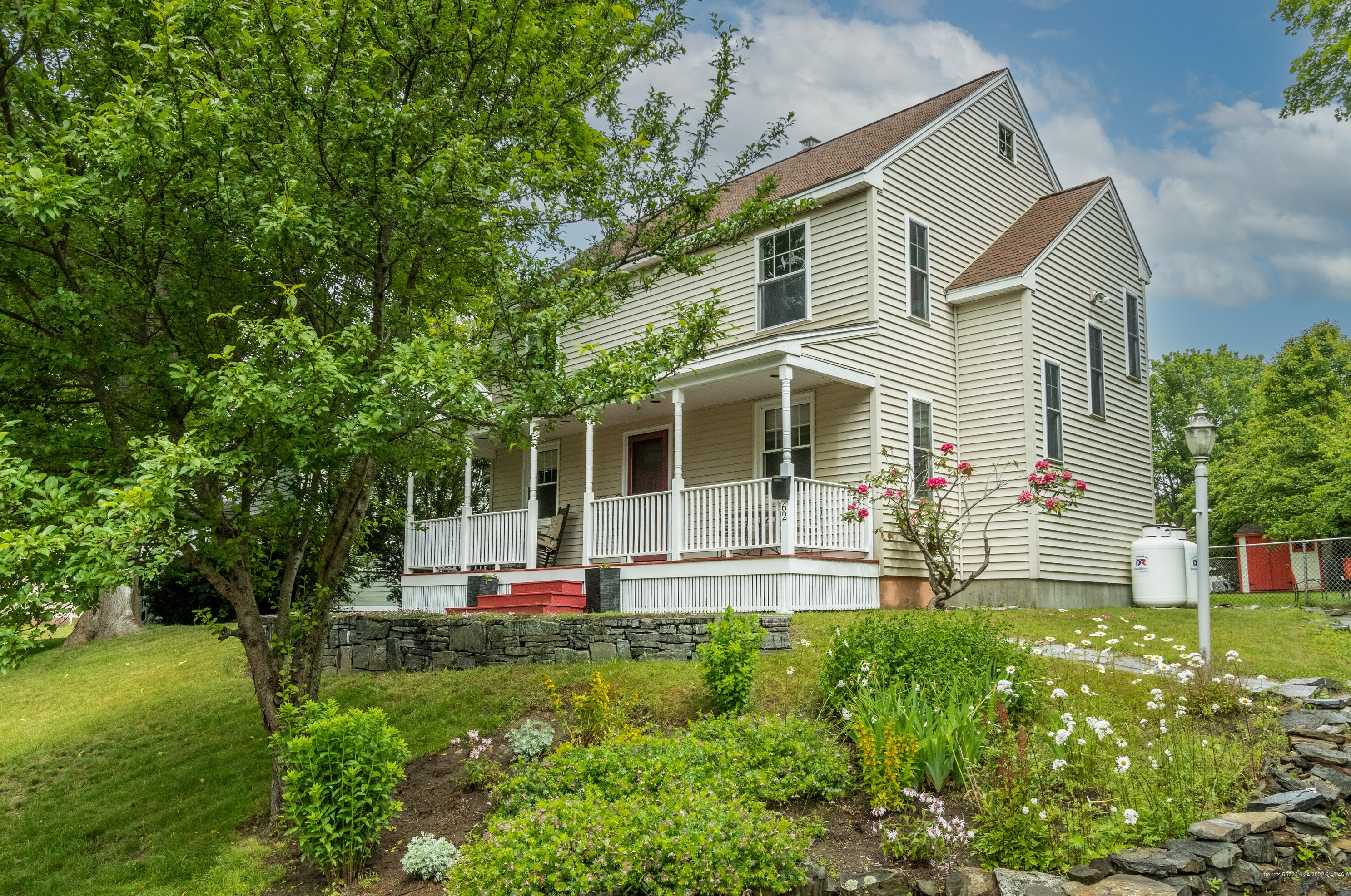 62 Longfellow Dr, Portland ME 04107-2231 exterior