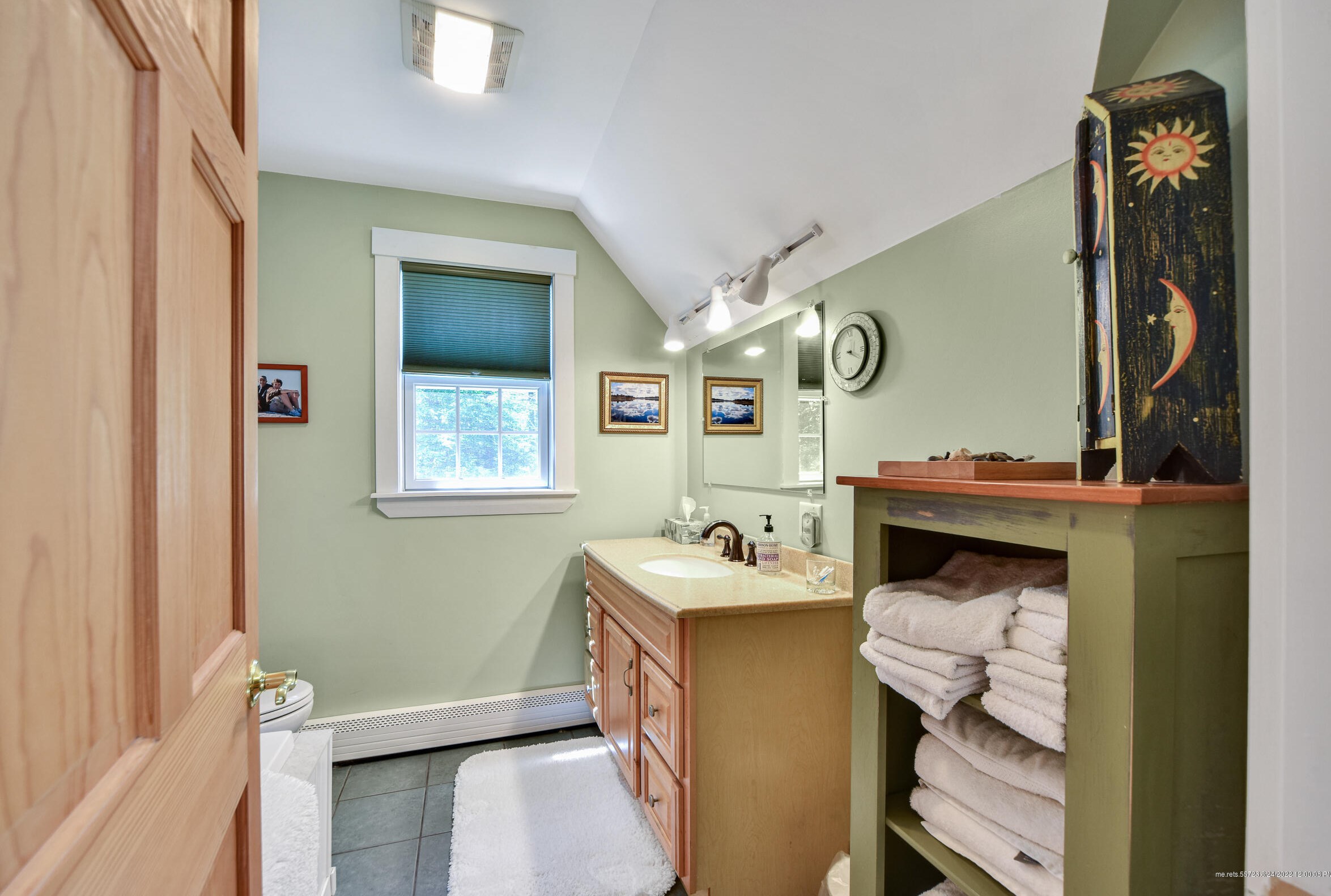 2 Falling Pines Ln, Readfield ME  04355-3588 exterior