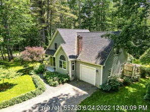 2 Falling Pines Ln, Readfield ME  04355-3588 exterior